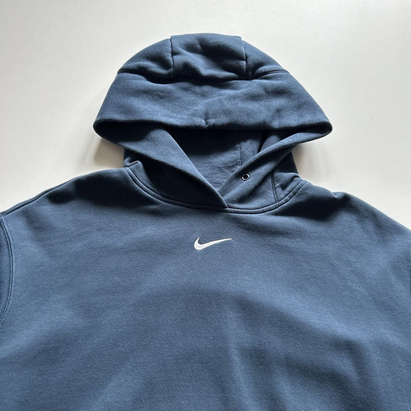 Nike × Vintage Nike Center Swoosh Navy Blue Women’s Oversized Hoodie Small Size S / US 4 / IT 40 - 2 Thumbnail