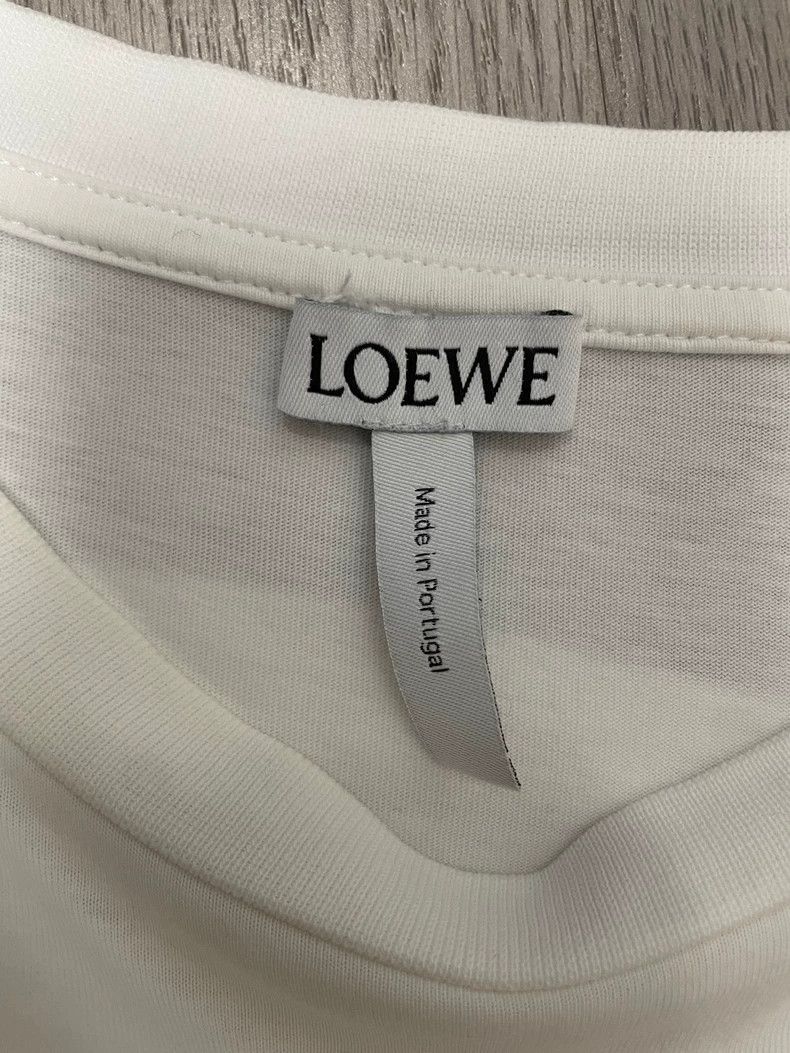 Loewe loewe White embroidered small logo short sleeve 2506-Nextar Size US M / EU 48-50 / 2 - 6 Thumbnail