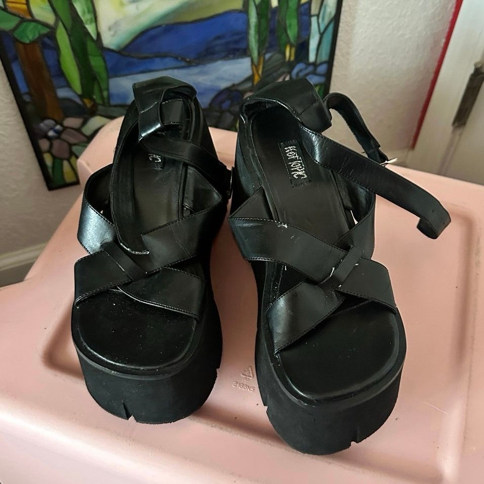Other vintage hot topic platform pelather strappy sandals Size US 8 / IT 38 - 3 Thumbnail