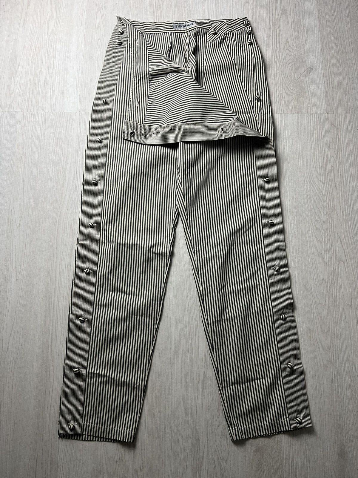 Issey Miyake Rare Issey Miyake Side Button Stripe Pants Size US 28 / EU 44 - 2 Thumbnail