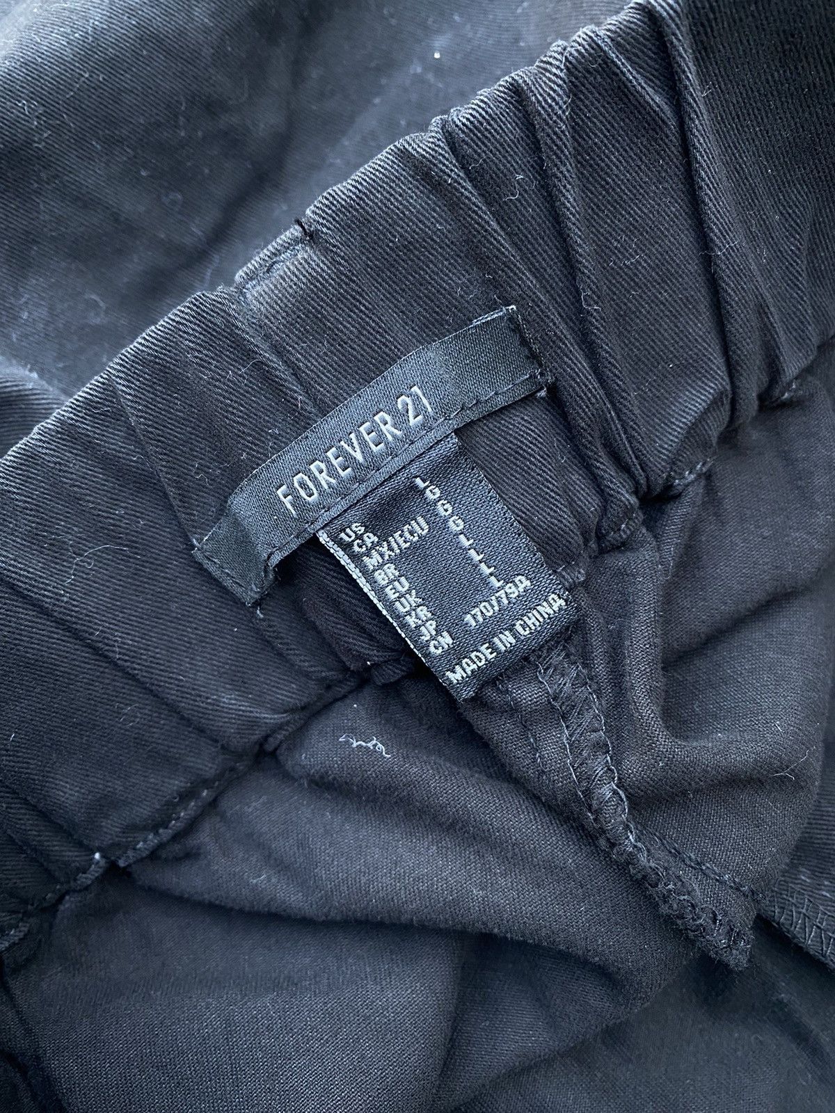 Forever 21 Distressed Forever 21 Cargo Joggers Size US 31 - 8 Thumbnail