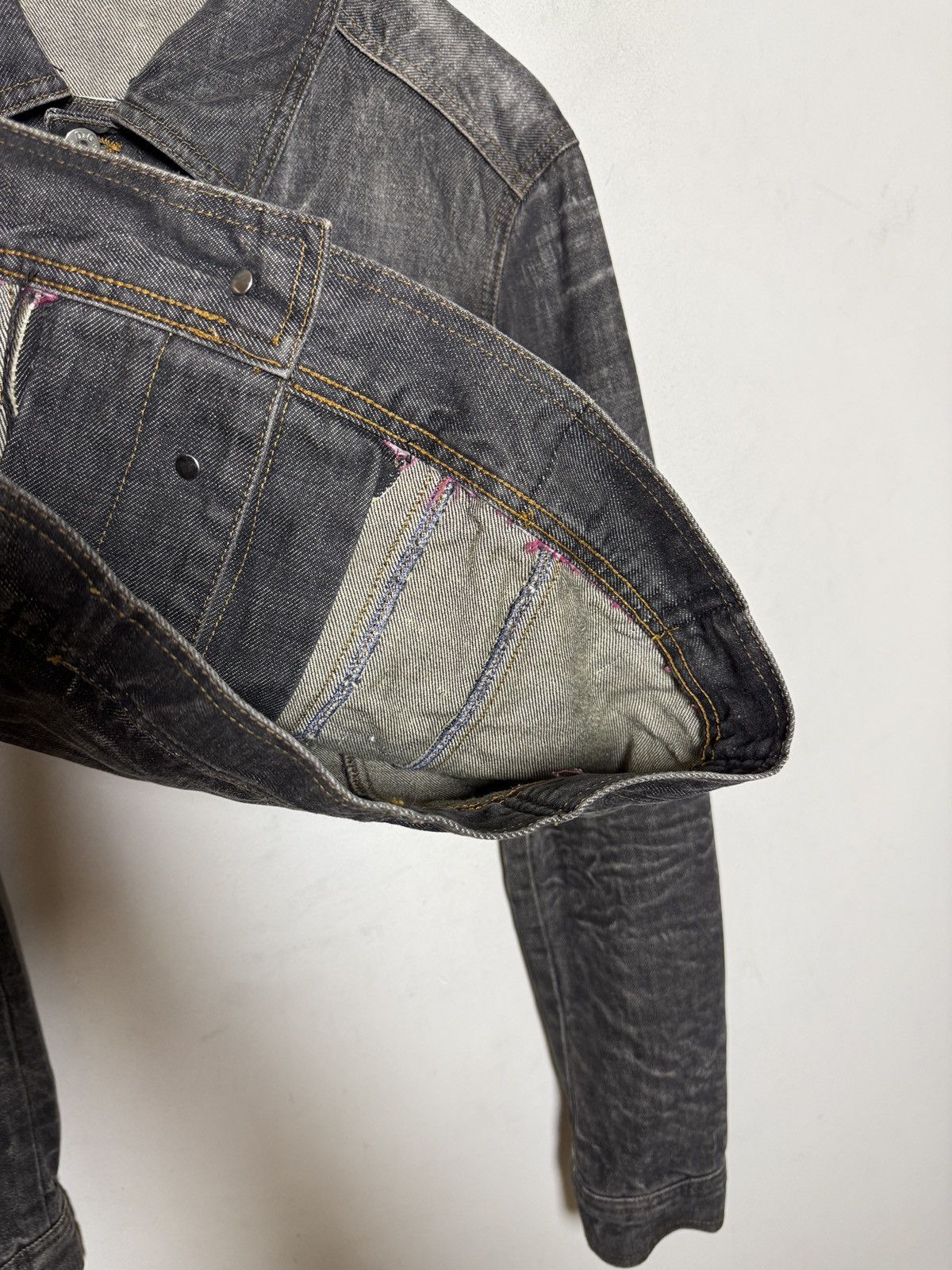 Dolce & Gabbana Dolce & Gabbana vintage denim trucker jacket Size US M / EU 48-50 / 2 - 9 Thumbnail