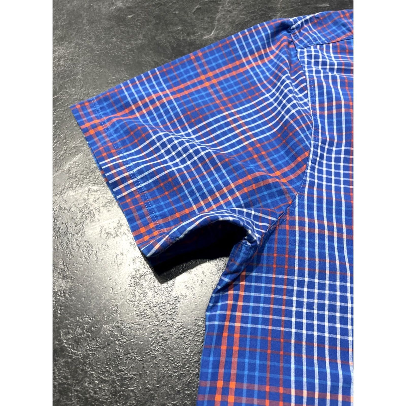Mountain Hardwear VINTAGE Mountain Hardwear Shirt Mens 2XL Button-Up Short Sleeve Plaid Pocket Outdoor blue Button-Down Collar Size US XXL / EU 58 / 5 - 5 Thumbnail