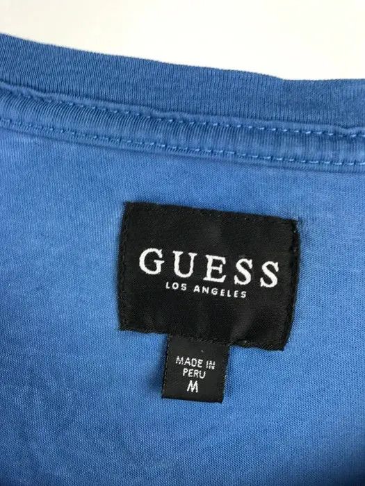 Guess Guess T-shirt embroidered logo streetwear size Medium Size US M / EU 48-50 / 2 - 4 Thumbnail