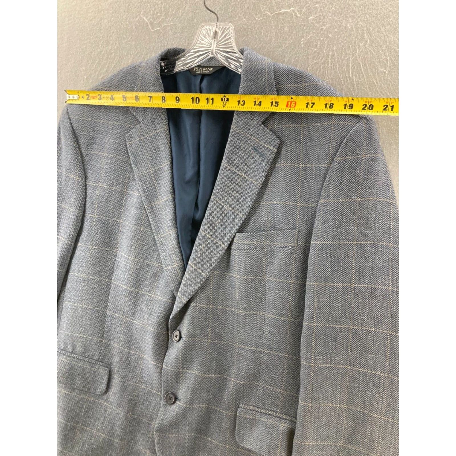 Jos. A. Bank VINTAGE Jos. A. Bank Blazer Mens 44S Grey Herringbone Silk Wool Blend 2 Piece 2-Button Front 44 Chest Regular Mens Blazer Grey Vintage 90s Size 44R - 6 Thumbnail