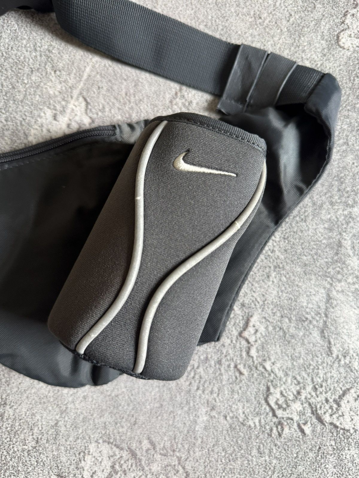 Nike Nike retro vintage running waist belt bag bottle pocket 90s Size ONE SIZE - 7 Thumbnail