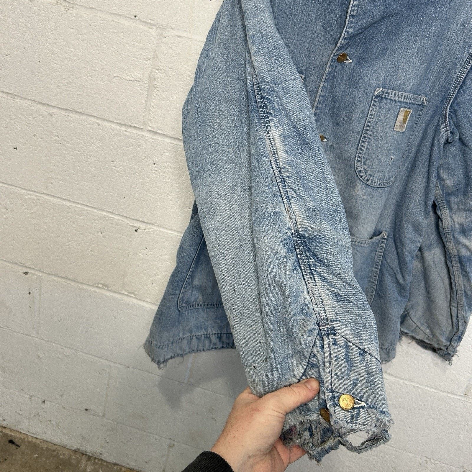 Carhartt Thrashed Vintage Carhartt Blanket-Lined Chore Coat “Denim” Size US L / EU 52-54 / 3 - 6 Thumbnail