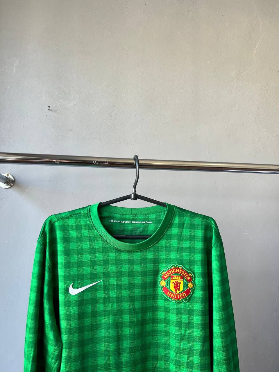 Nike 2012/13 MANCHESTER UNITED GK SOCCER FOOTBALL JERSEY NIKE M Size US M / EU 48-50 / 2 - 3 Thumbnail