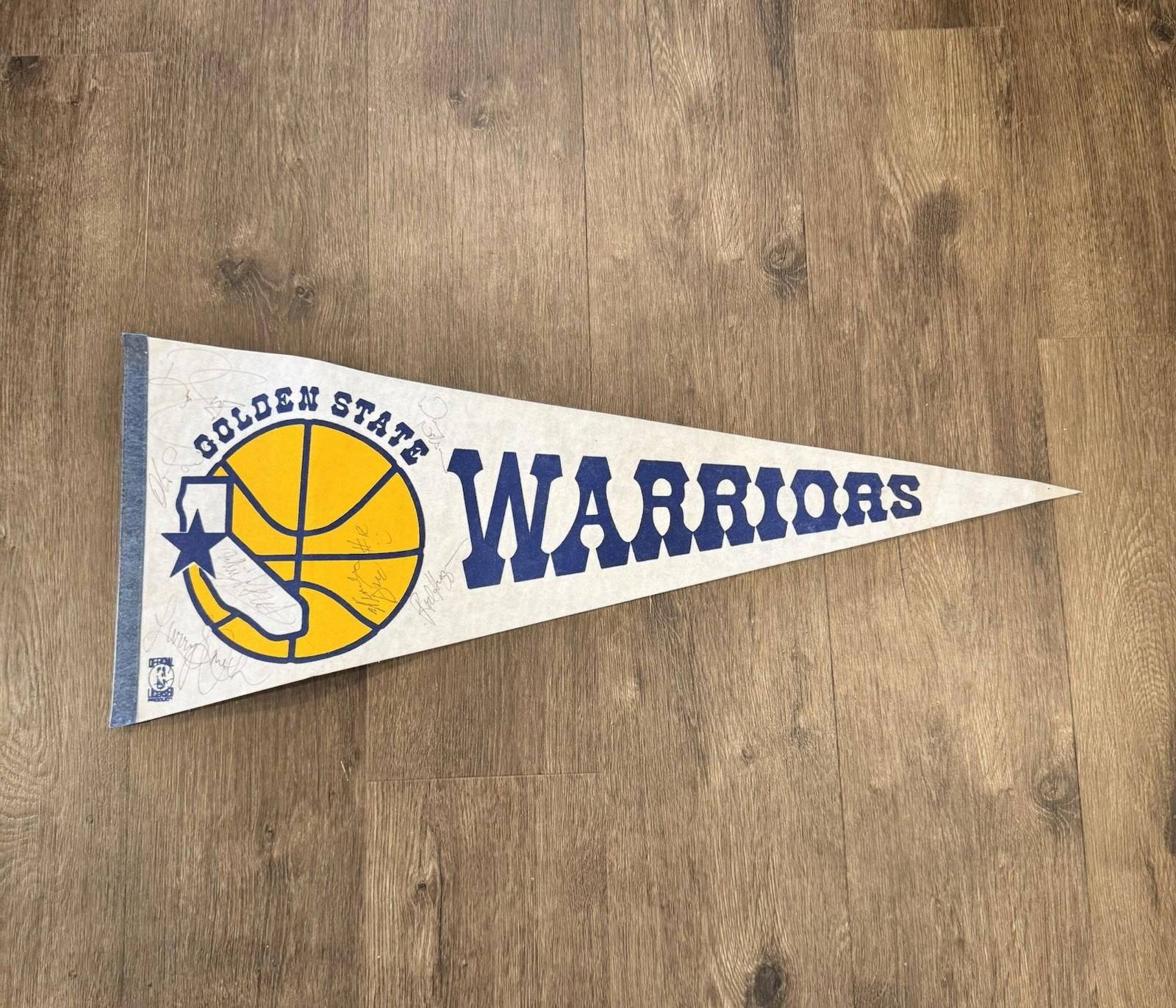 Designer 1988-89 Golden State Warriors Signed Pennant 7 Autos Size ONE SIZE - 2 Thumbnail
