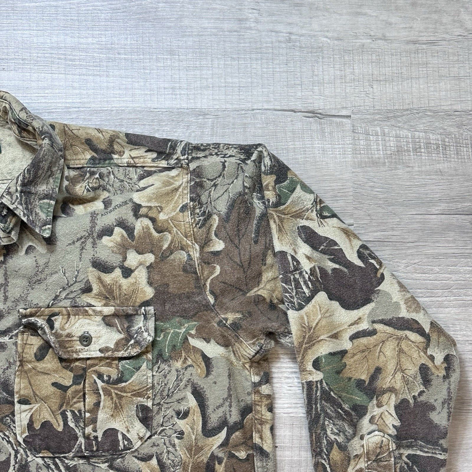 Cabelas Vintage Cabelas Mens Camouflage Button-Up Outdoor Shirt XLT Size US XL / EU 56 / 4 - 4 Thumbnail
