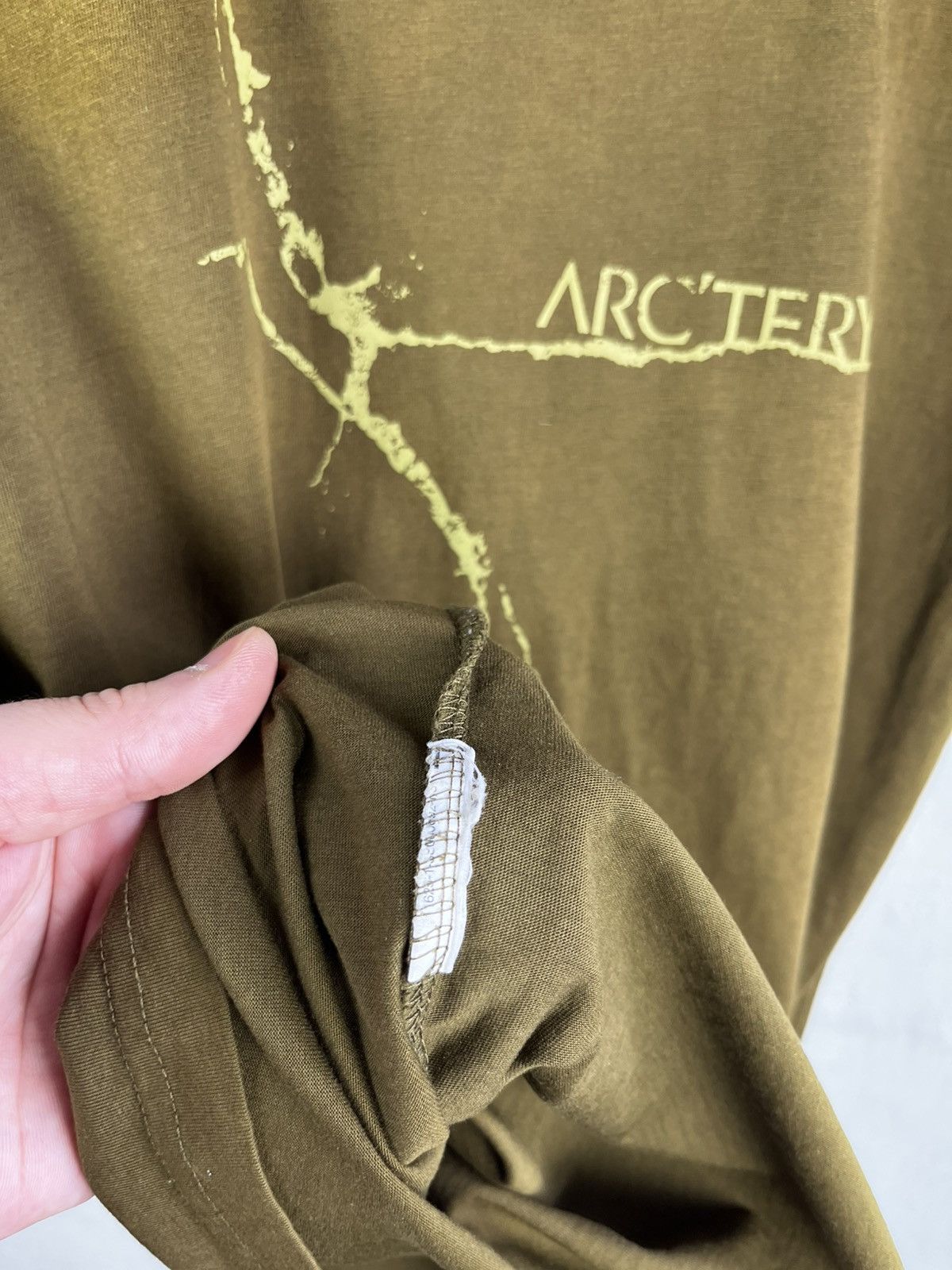 Arc'teryx Arcteryx t shirt size m Size US M / EU 48-50 / 2 - 7 Thumbnail