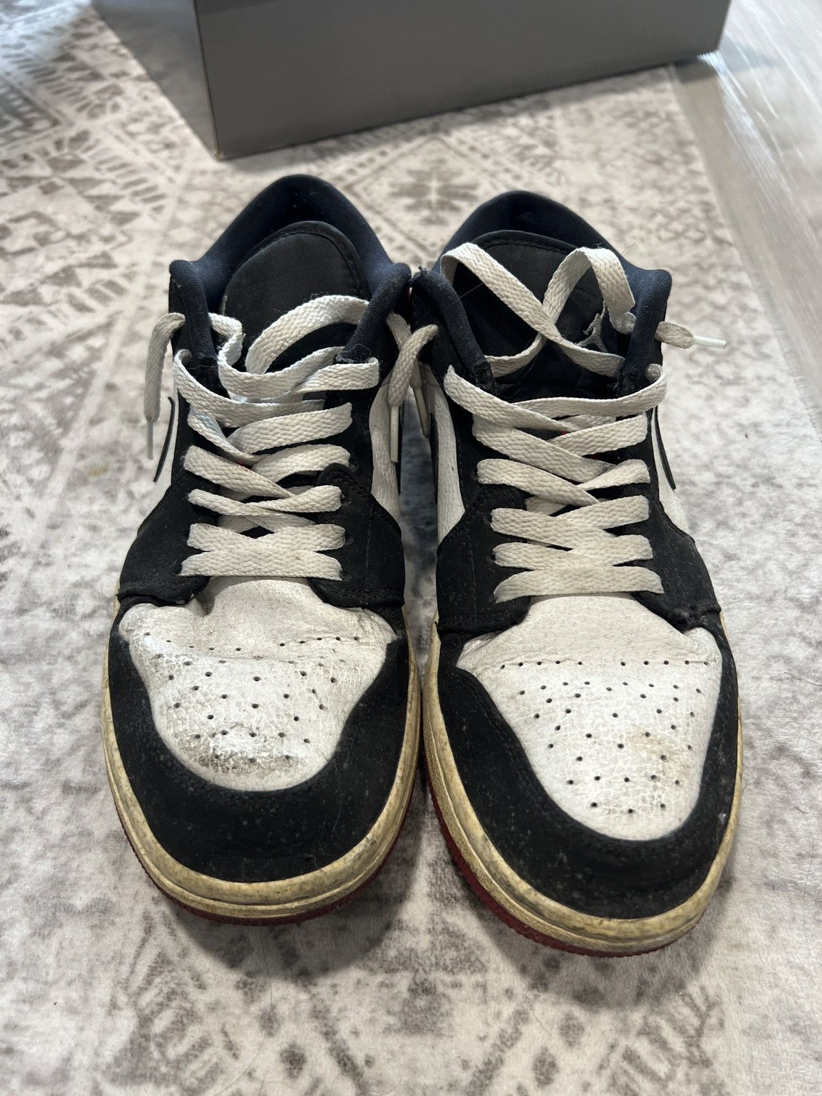 Nike Jordan one low black toe Size US 9 / EU 42 - 6 Thumbnail