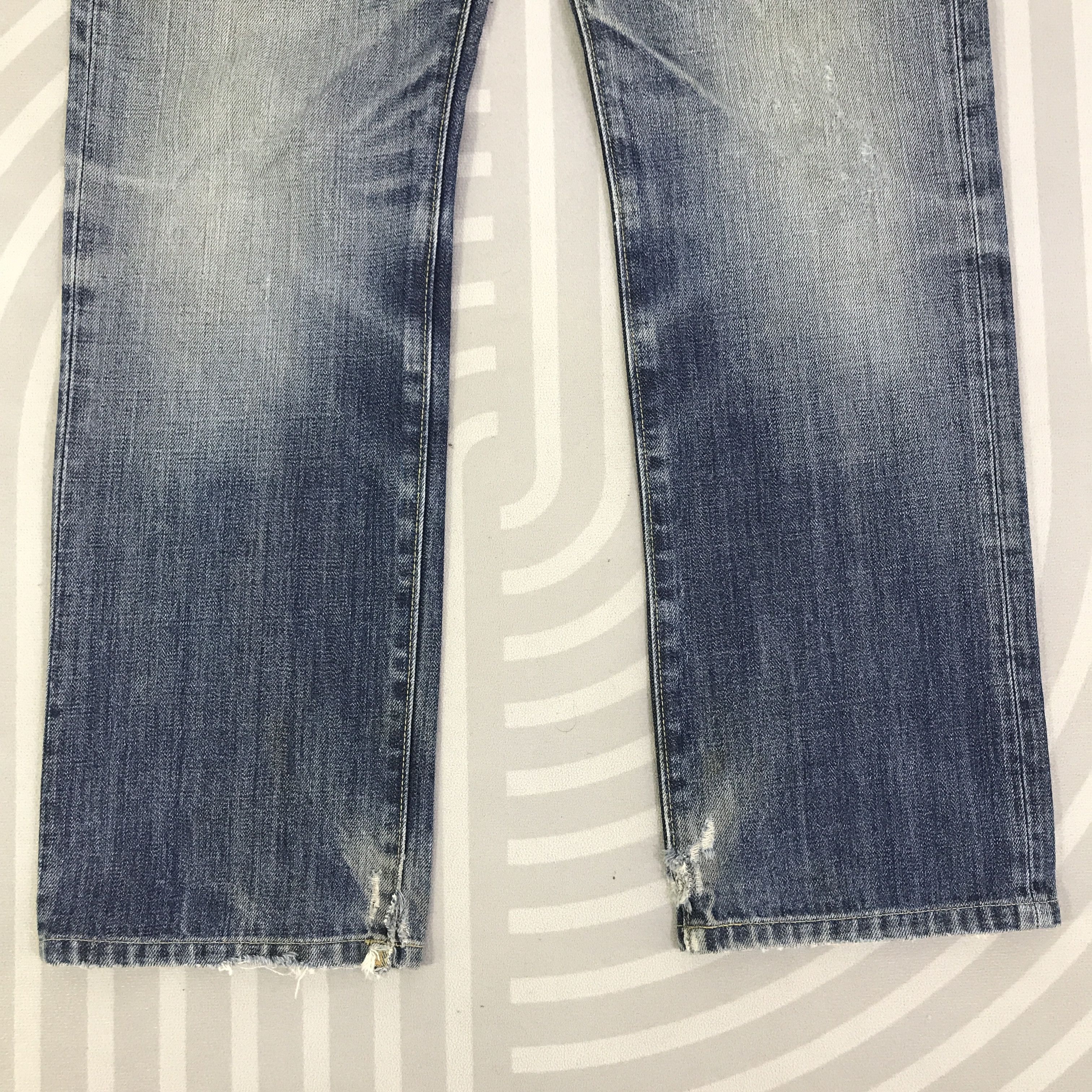Japanese Brand Vintage Uniqlo Regular Fit Straight Jeans Denim K74B18 Size US 30 / EU 46 - 3 Thumbnail