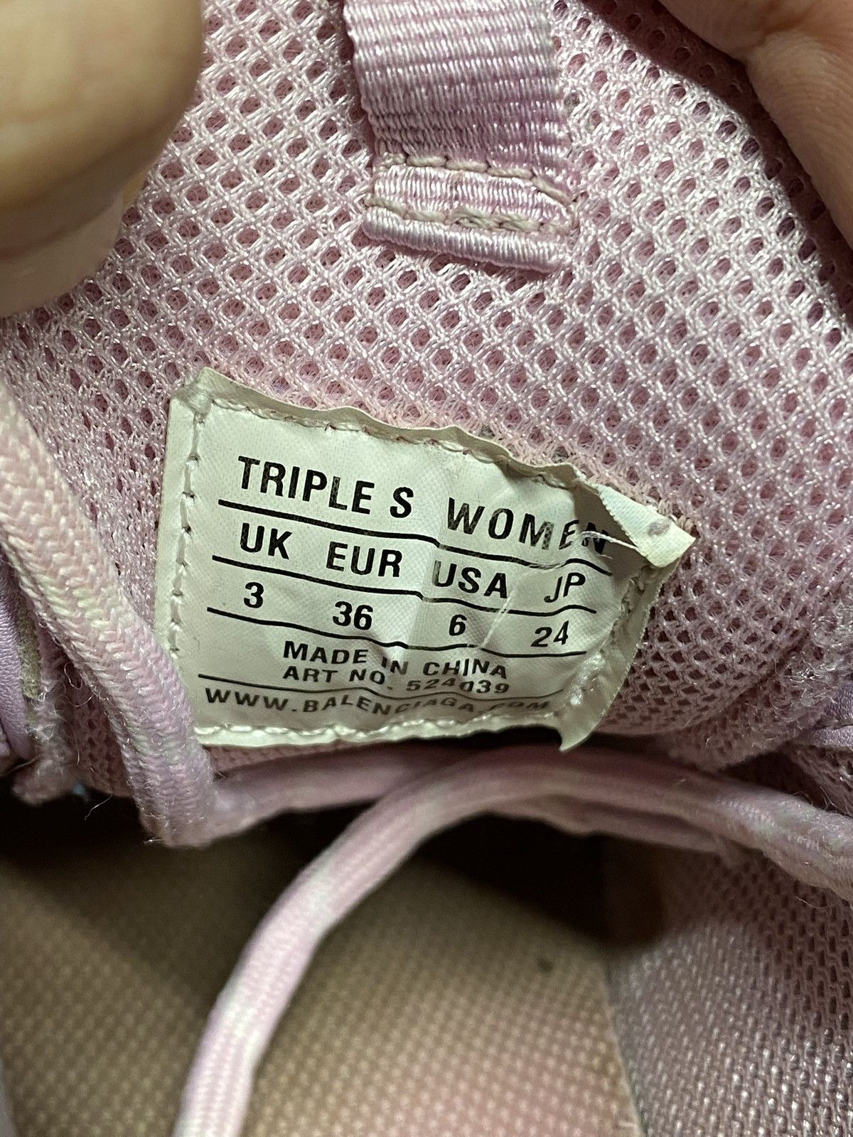 Balenciaga Balenciaga Triple S pink Logo Sneakers Size 6 Size US 6 / IT 36 - 2 Thumbnail