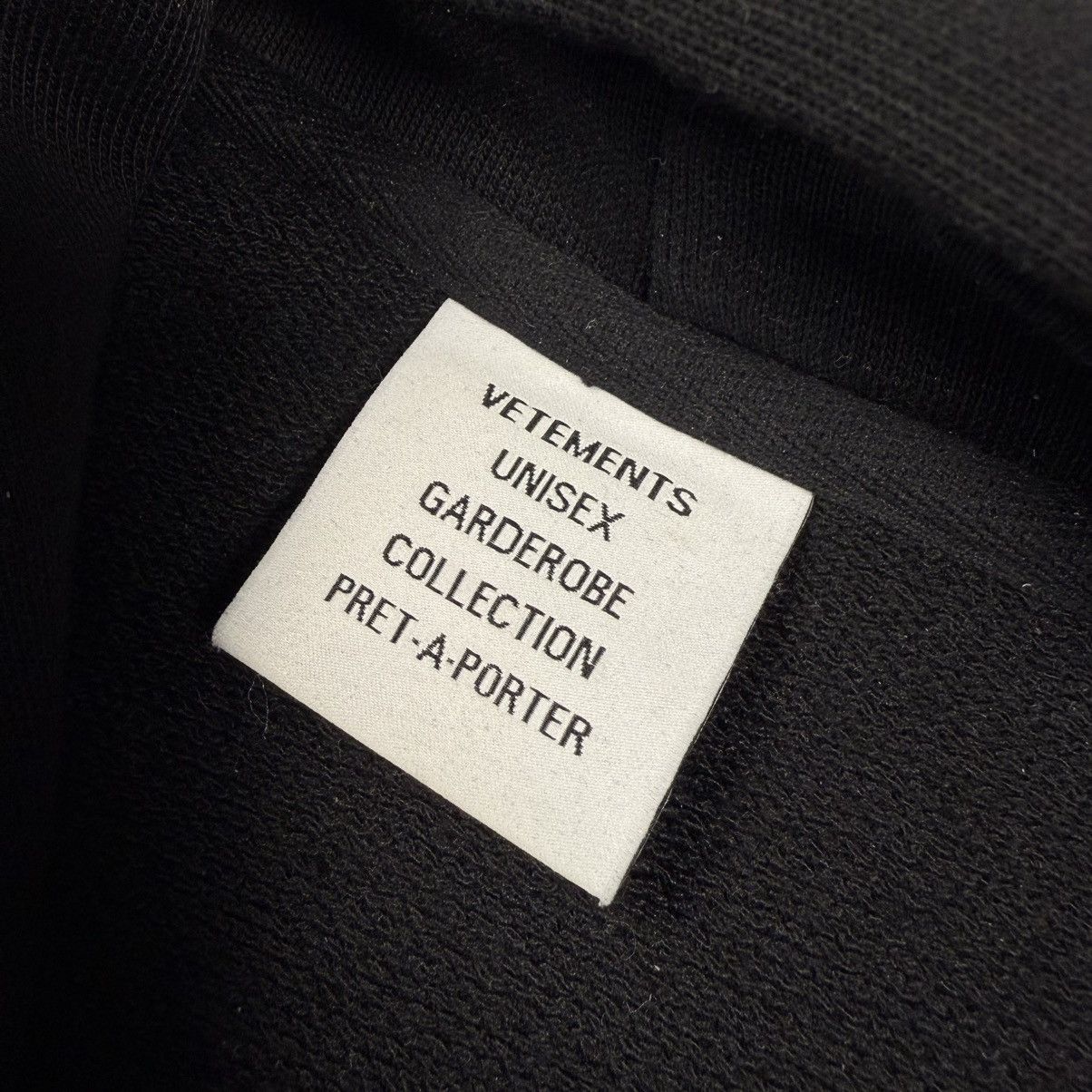 Vetements Vetements Pret-A-Porter Logo Oversized ‘Black’ Hoodie Size US S / EU 44-46 / 1 - 6 Thumbnail