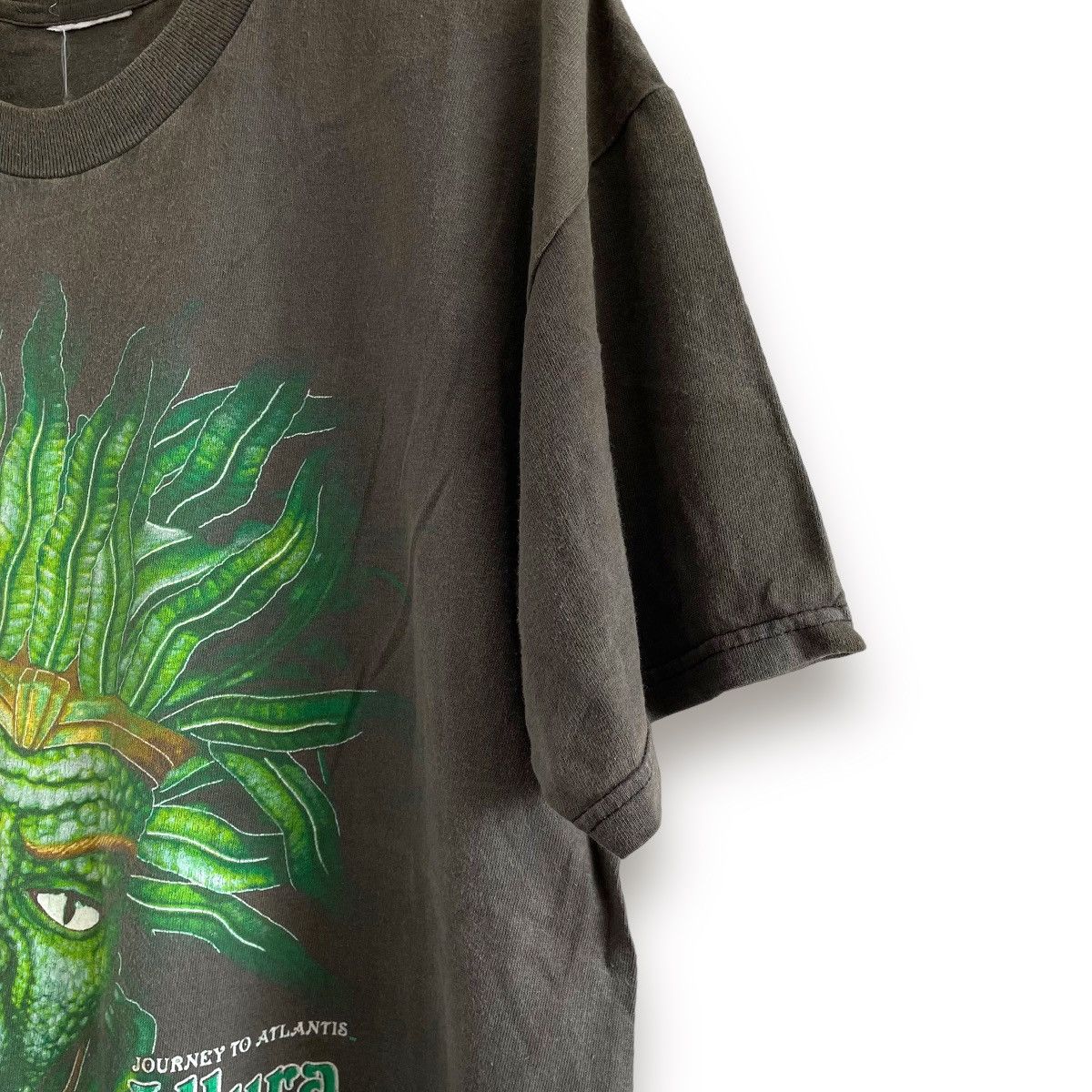 Expert Horror × Hypebeast Allura Journey to Atlantis Sea World T-shirt Vintage Size US L / EU 52-54 / 3 - 7 Thumbnail