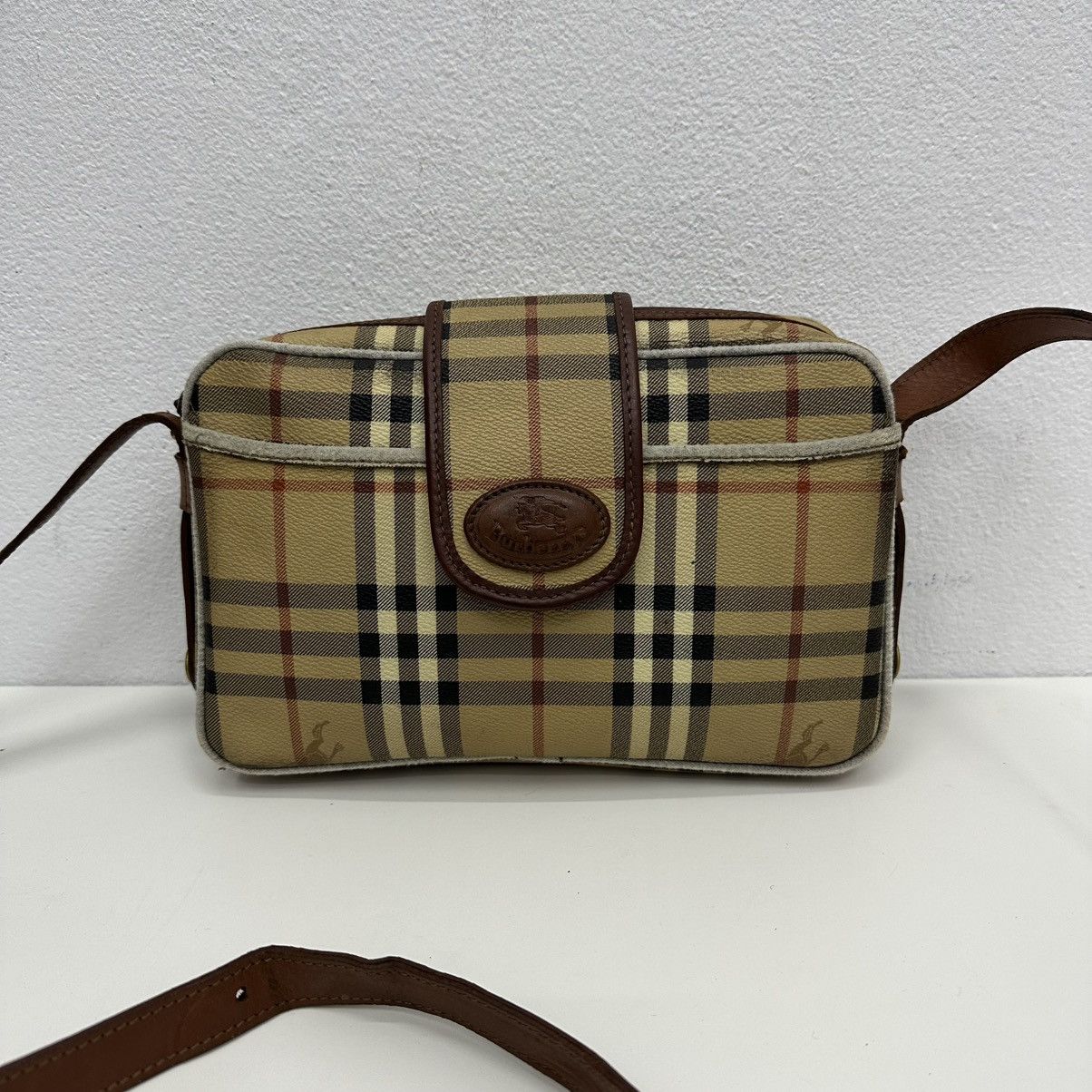 Burberry ‼️YES‼️ AUTH. VINTAGE BURBERRY NOVA CHECK CLUTCH SHOULDER BAG Size ONE SIZE - 5 Thumbnail