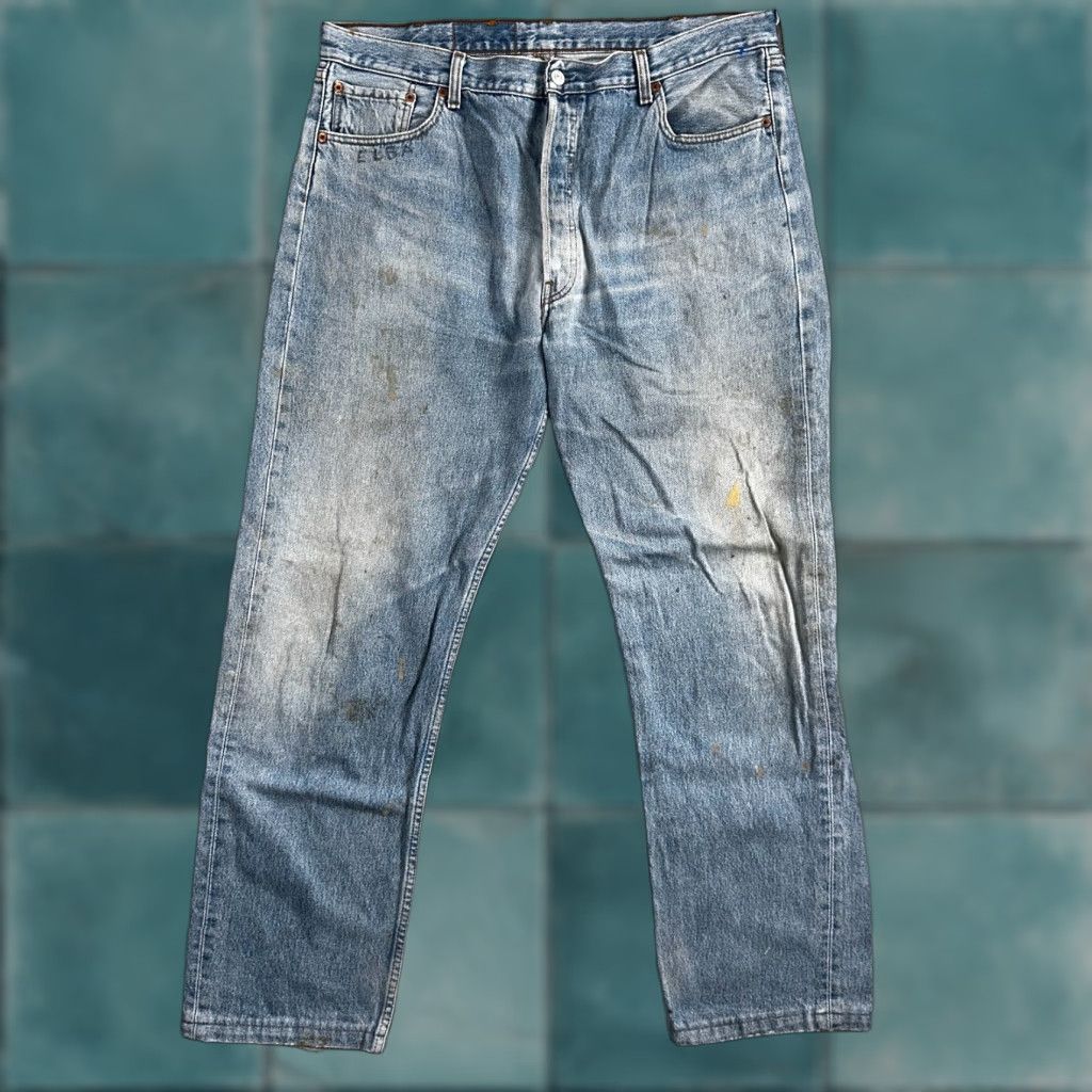 Levi's VINTAGE Levi's 501 Jeans Straight Fit Men 40x36 Light Wash 90s Y2K Cotton denim Size US 40 / EU 56 - 1 Thumbnail