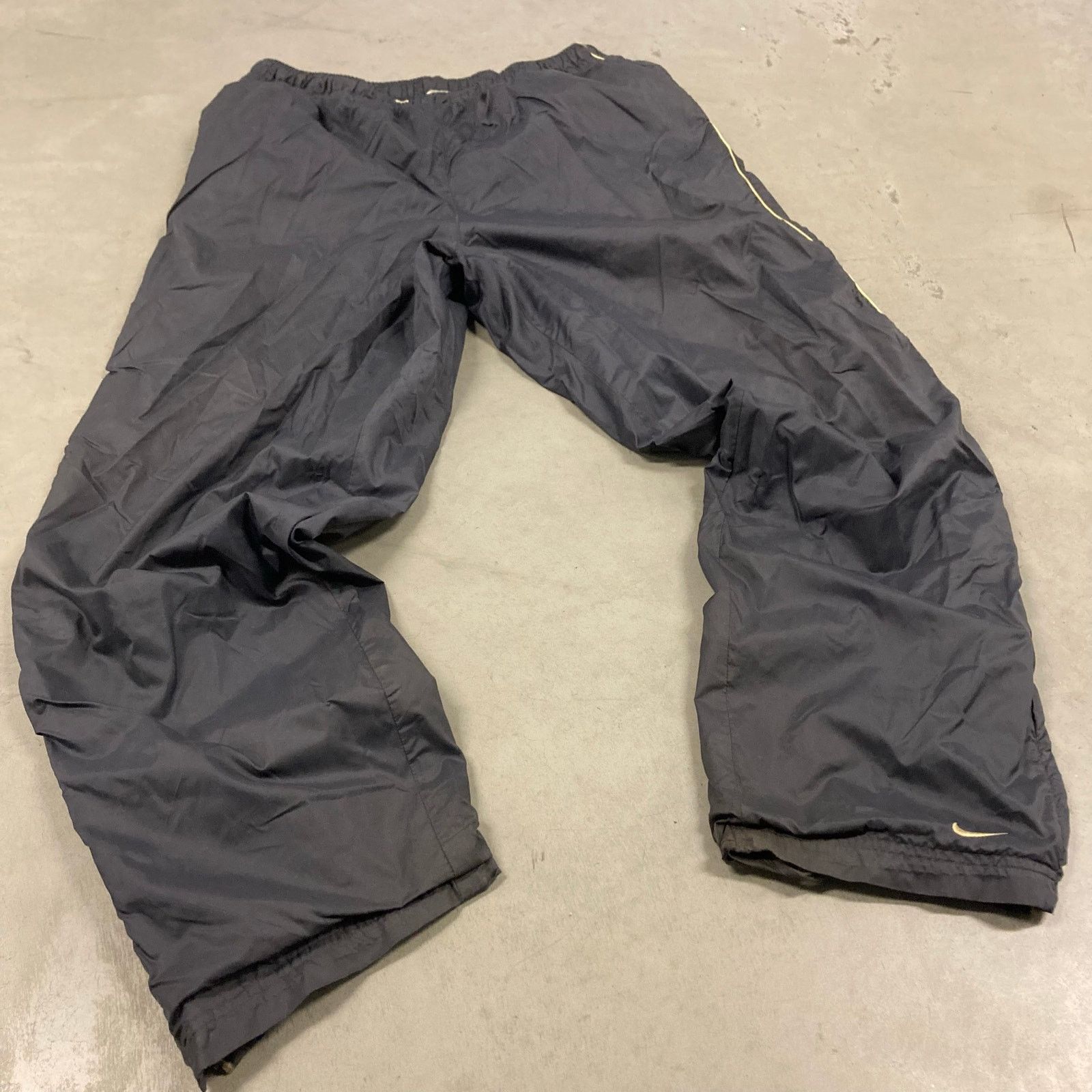 Nike × Vintage Y2K nike baggy track pants 36x31 Size US 36 / EU 52 - 1 Thumbnail