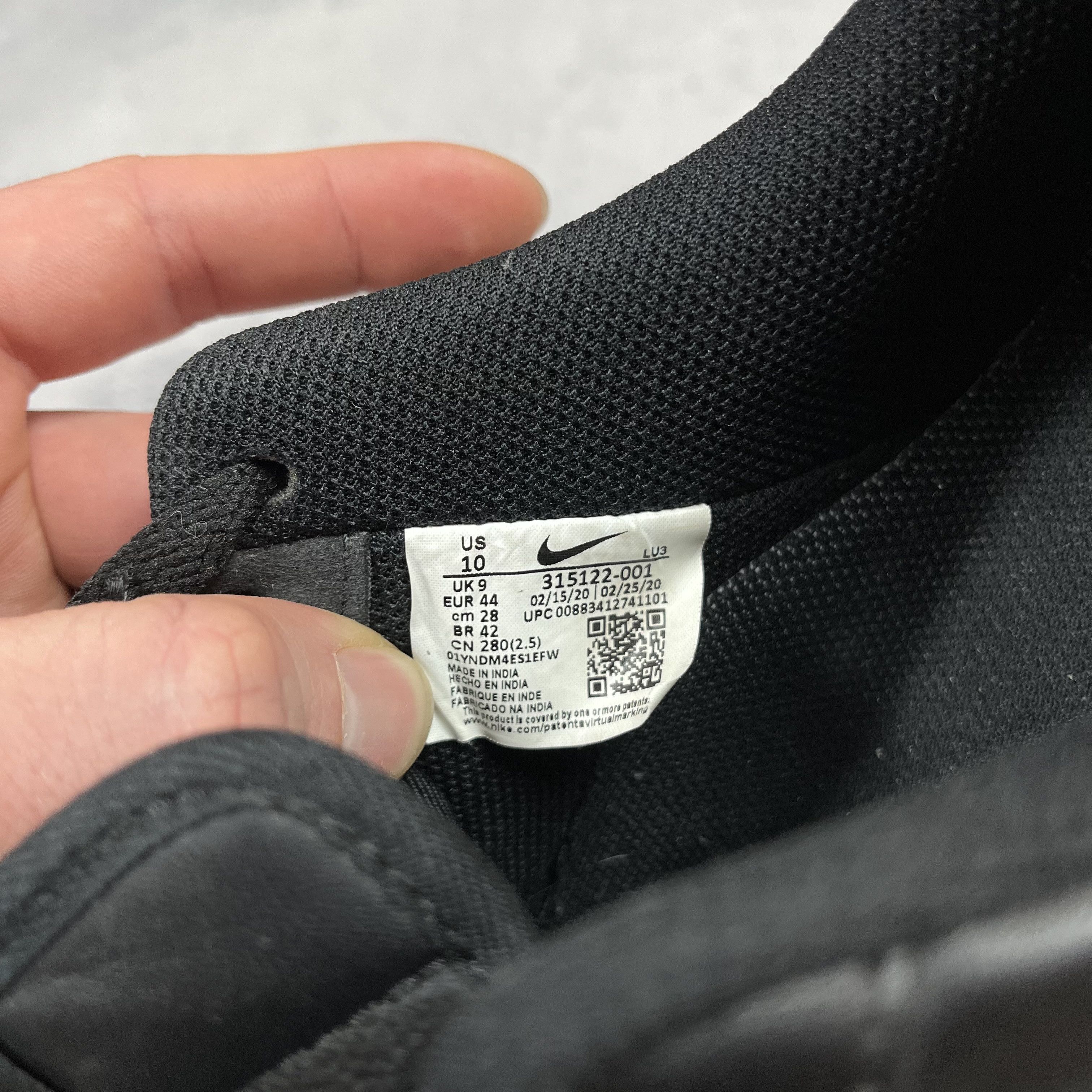 Nike Nike Air Force 1 Black Low Top Sneakers Size 44 Size US 11 / EU 44 - 9 Thumbnail