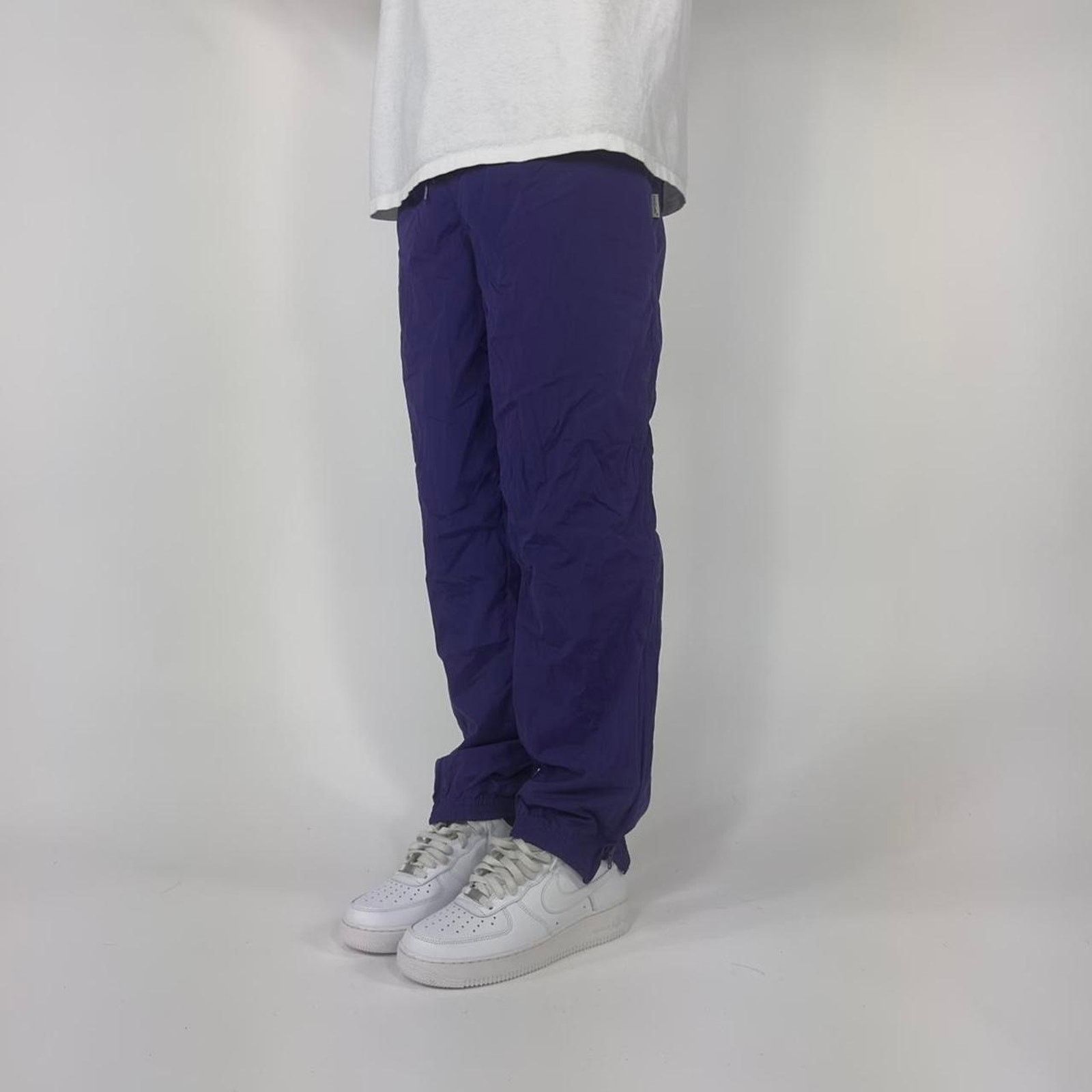 Japanese Brand × Vintage Vintage Purple Light Shell Streetwear Sweatpants Size US 32 / EU 48 - 1 Thumbnail