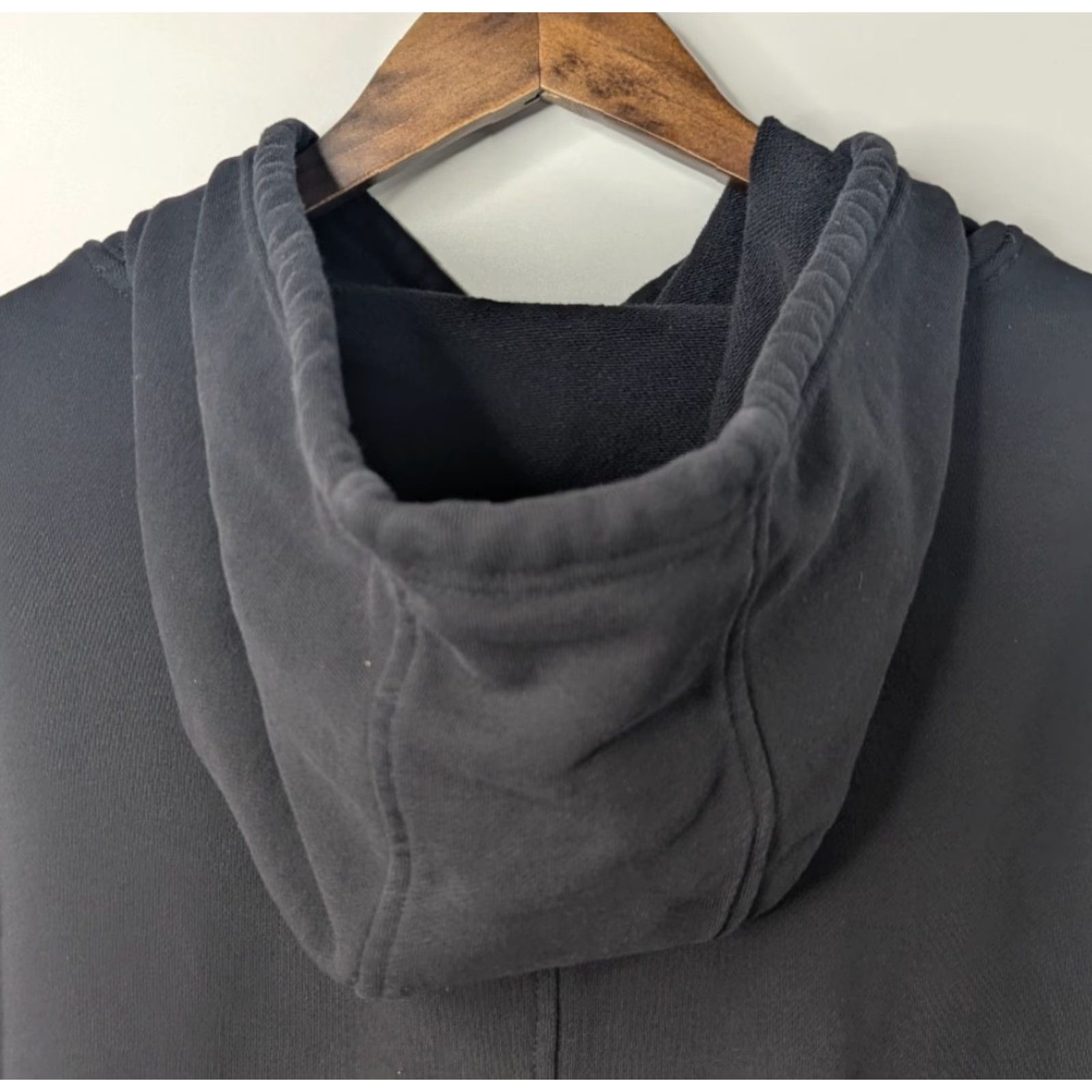 Vintage BYLT Hoodie Mens Large Black Pullover Hooded Sweatshirt with Pockets, Athletic Fit, Cotton French Terry, Drawstring, Kangaroo Pocket, 90s Sports Theme Size US L / EU 52-54 / 3 - 5 Thumbnail