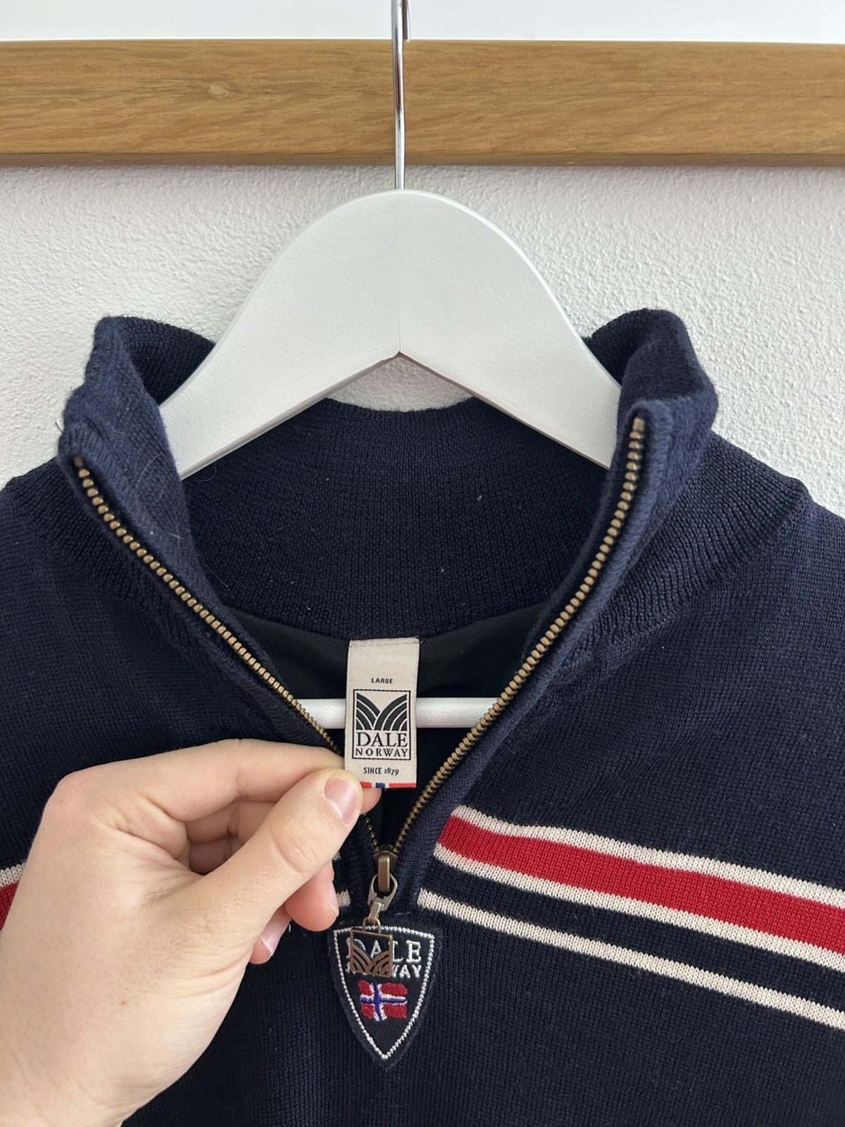 Dale Of Norway Vintage Dale Of Norway 1/4 zip wool sweater Size US L / EU 52-54 / 3 - 5 Thumbnail