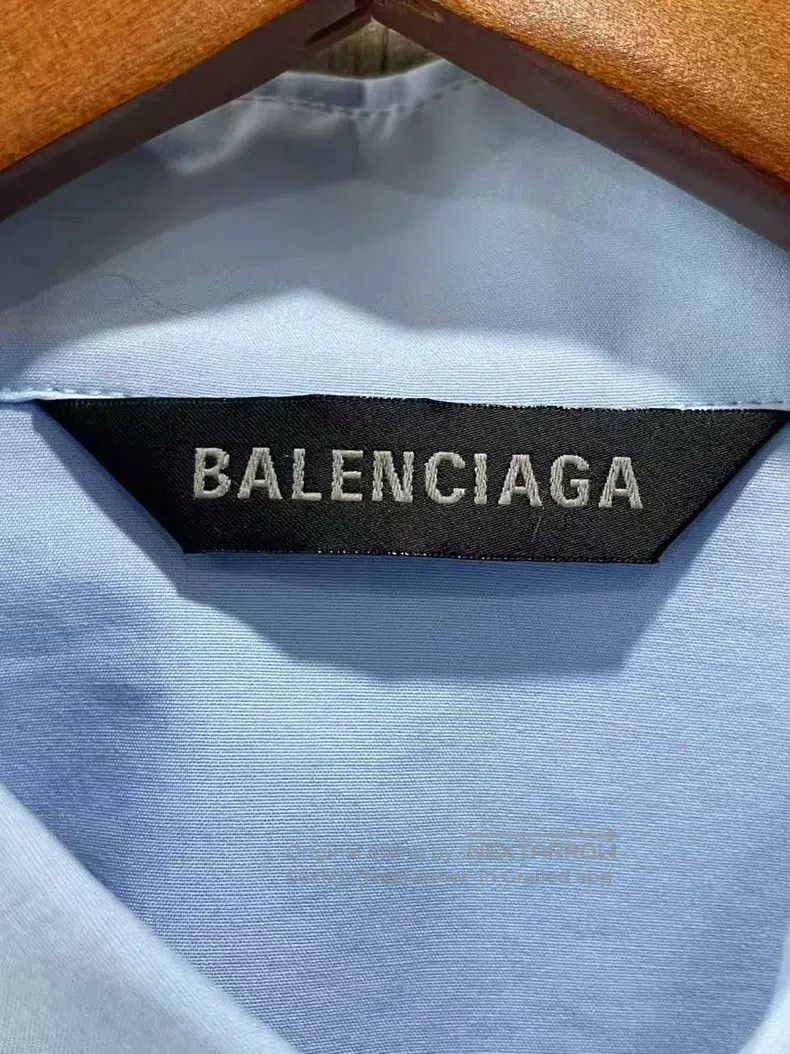 Balenciaga Balenciaga Back Printed Solid Color Long Sleeve Shirt Size US S / EU 44-46 / 1 - 4 Thumbnail