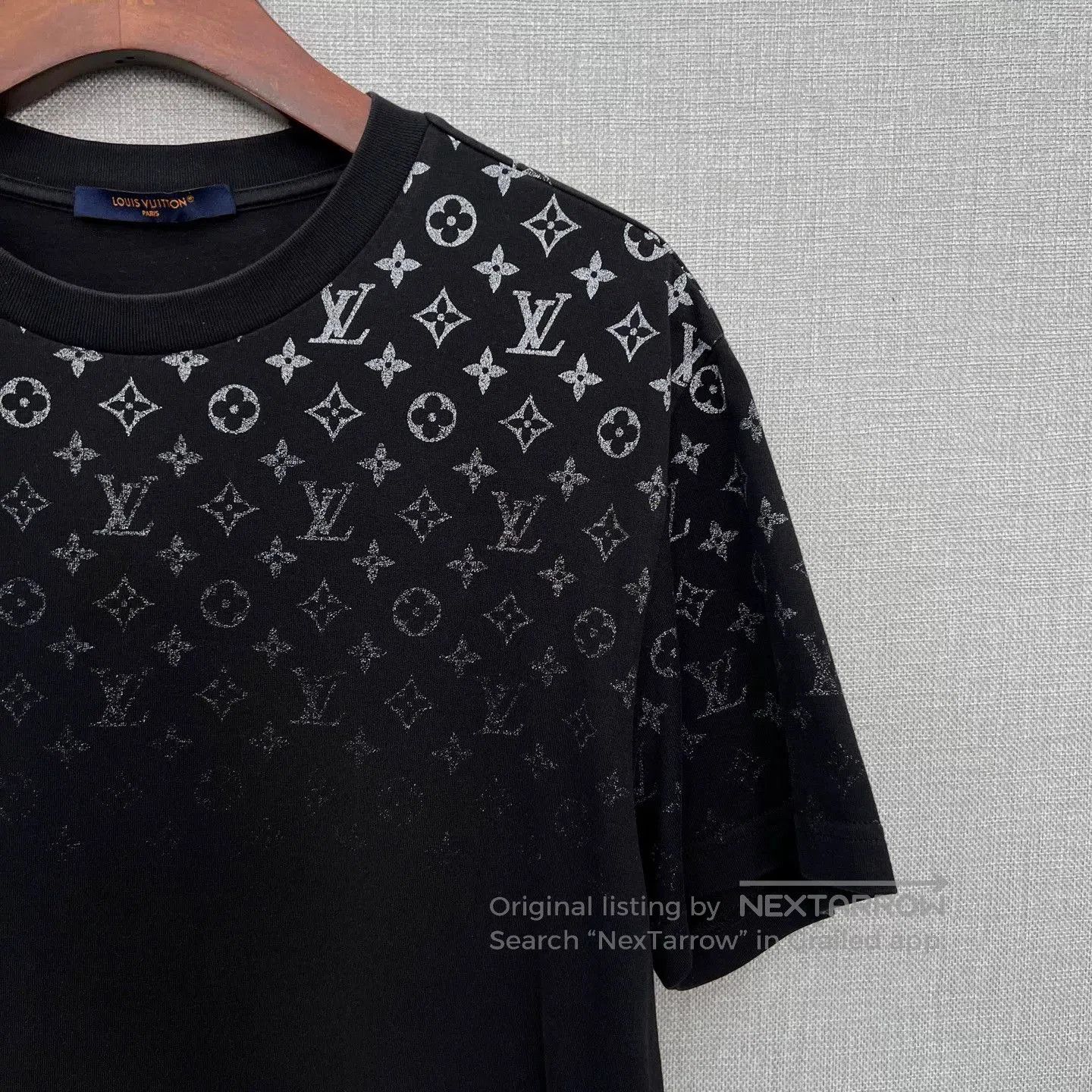 Louis Vuitton Louis Vuitton Monogram Logo Short-Sleeve. Size US L / EU 52-54 / 3 - 3 Thumbnail