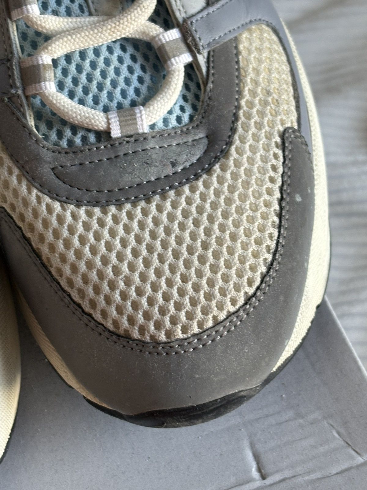 Dior Dior sky blue b22 sneakers Size US 11 / EU 44 - 4 Thumbnail