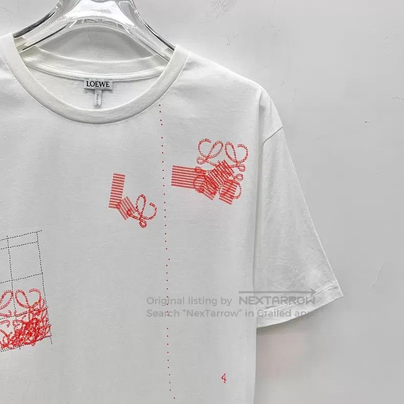 Loewe Loewe White digital logo printed cotton crew-neck short-sl Size US S / EU 44-46 / 1 - 3 Thumbnail