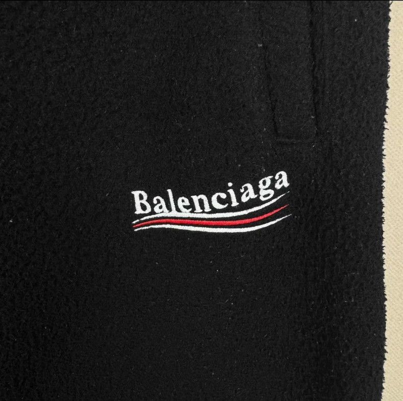Balenciaga Balenciaga size XS Polar Fleece Coke Sweater Pants Sweater Size US 27 - 3 Thumbnail