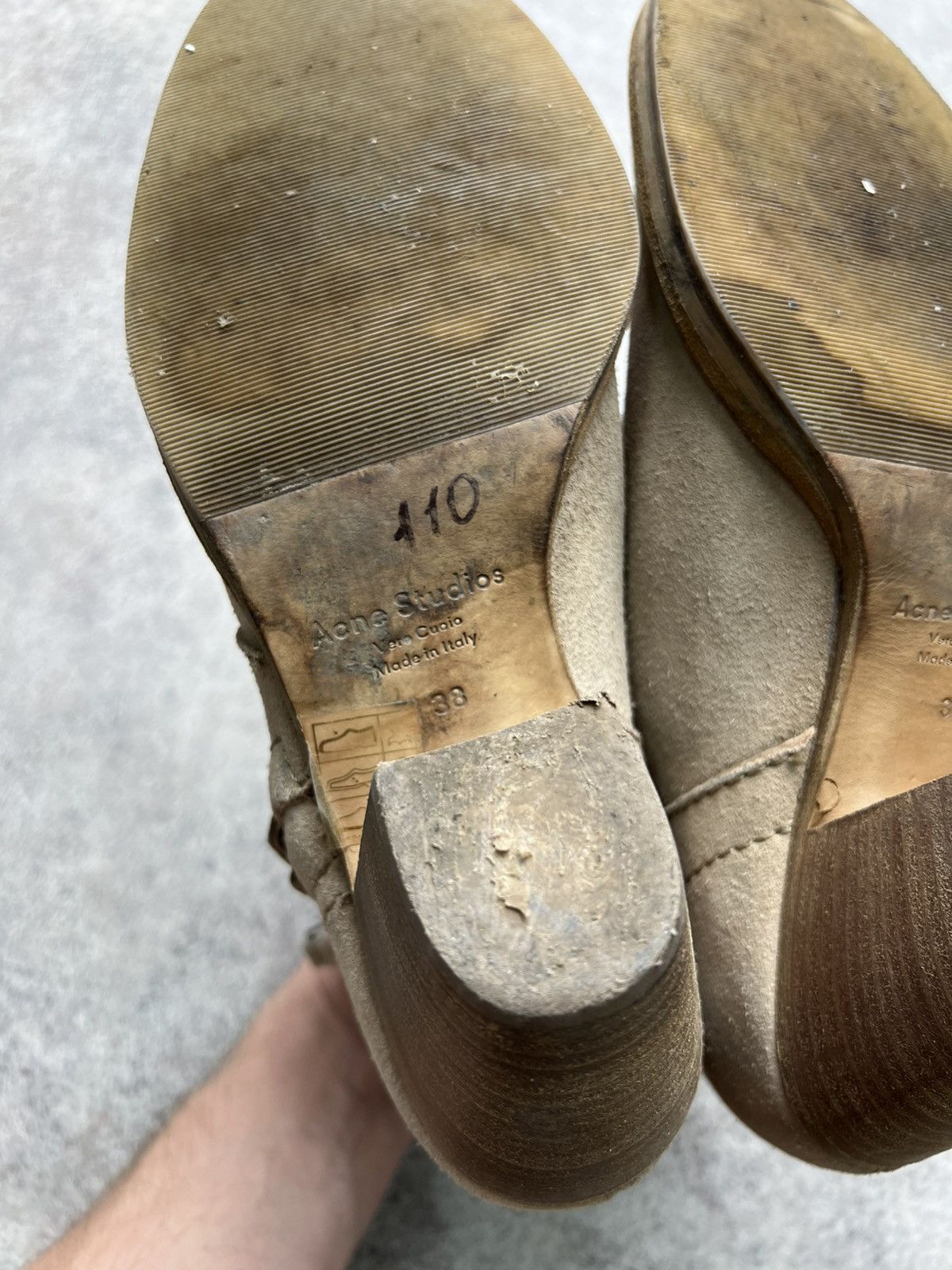 Acne Studios Acne Studios platform heels suede boots Size US 8 / IT 38 - 14 Thumbnail