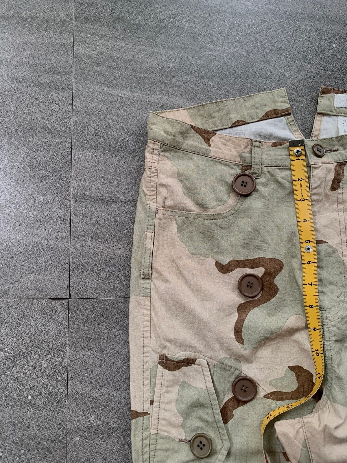 Junya Watanabe FREE IMPORT TAX 2005 Cropped Camo Pants with Flap Pocket Size US 30 / EU 46 - 11 Thumbnail