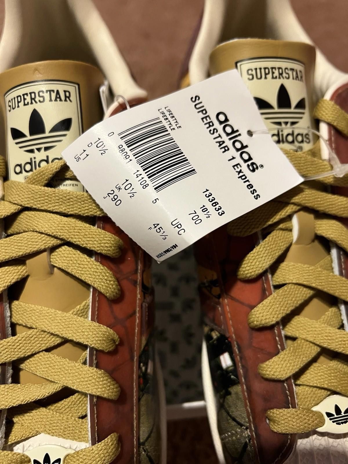 adidas gazelle silver green womens Adidas Superstar 35th Anniversary Lee Quinones main image 0
