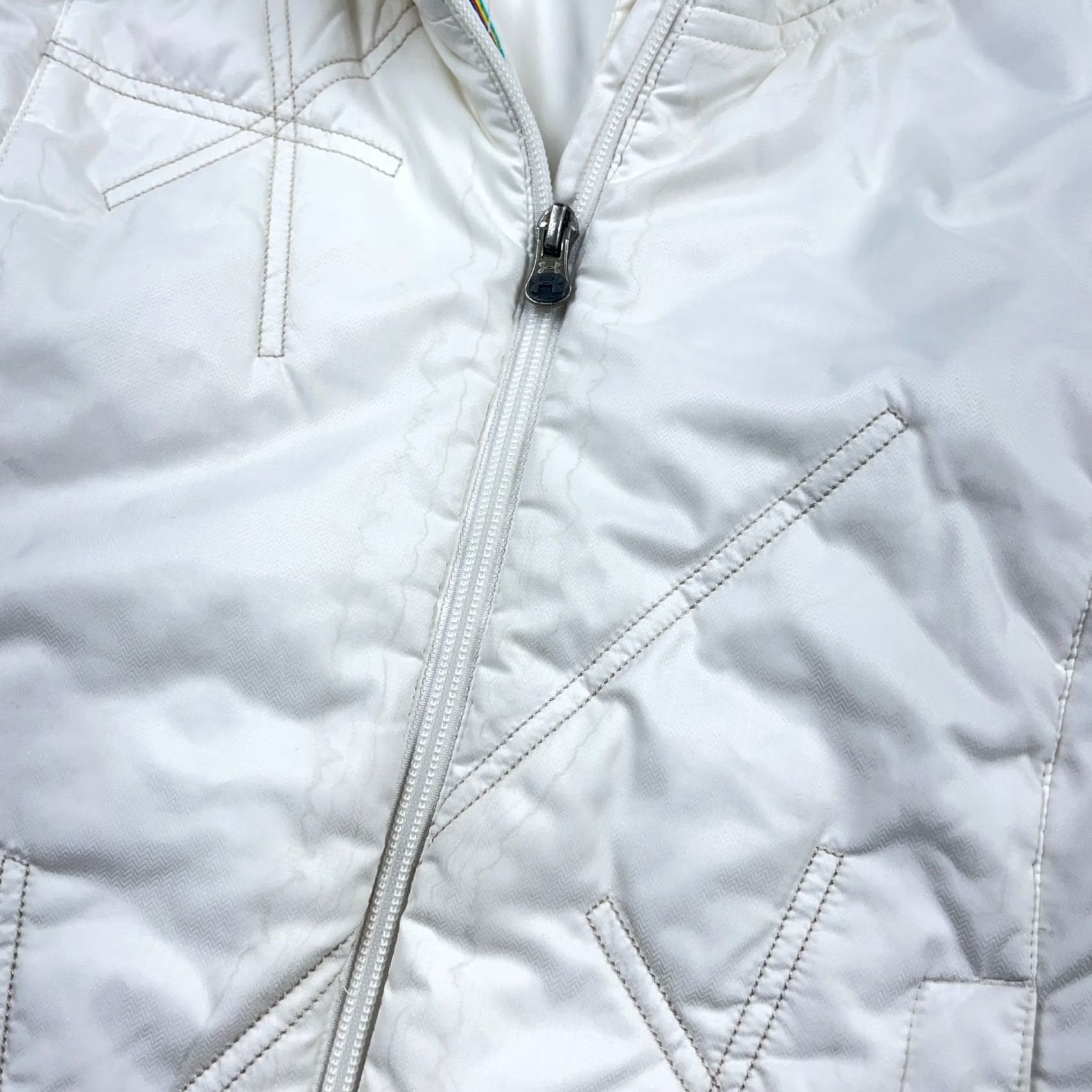 Under Armour Under Armour Puffer Jacket Women M White Convertible Vest Sleeveless Zip Full Zip Packable Embroidered Logo 90s Outdoor Classic Mens Womens Girls Size M / US 6-8 / IT 42-44 - 5 Thumbnail