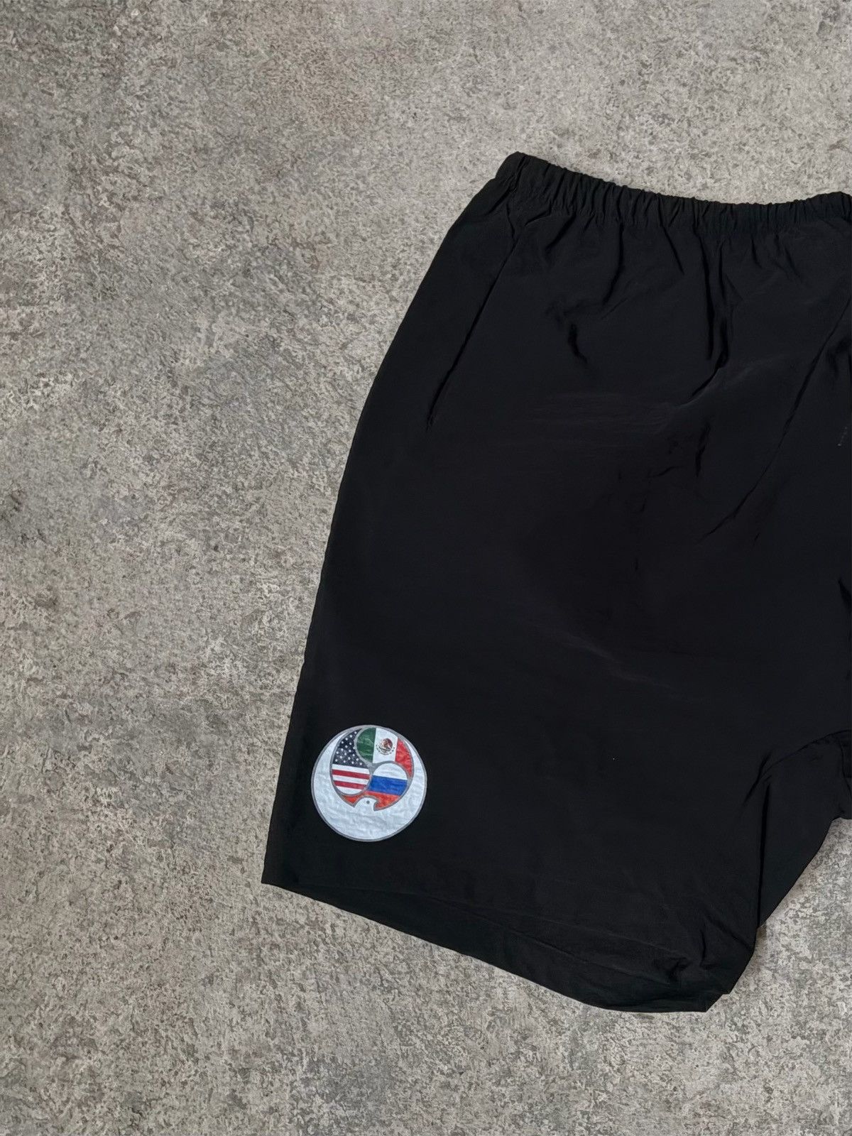 Yeezy YZY SH-01 Mexico Concert Black Shorts Size US 38 / EU 54 - 2 Thumbnail