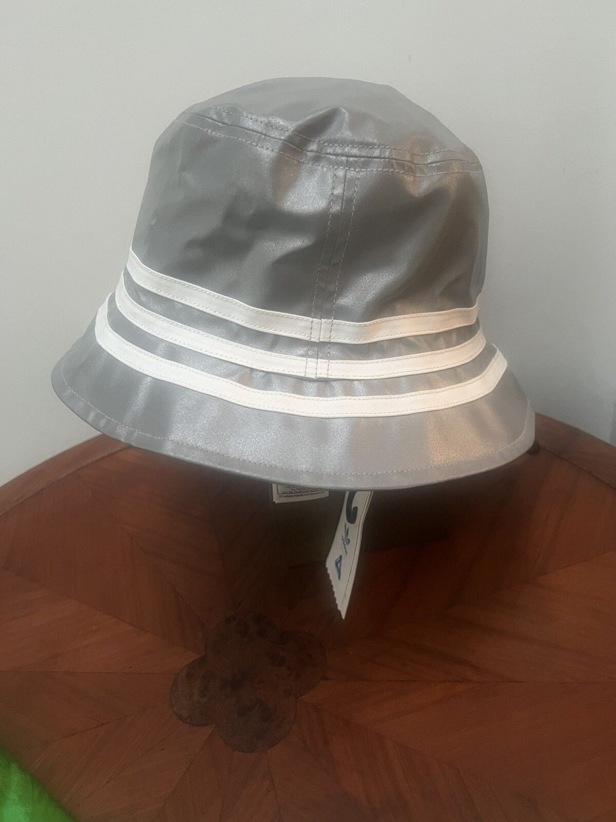 Adidas × Palace Reversible Bucket Hat Reflective Grey Size L/XL NWT Size ONE SIZE - 2 Thumbnail