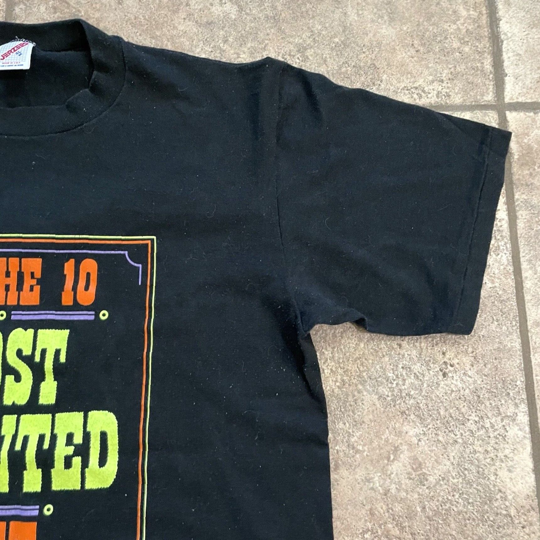 Jerzees VINTAGE Stitch Graphic T-Shirt Black Mens XL USA Size US XL / EU 56 / 4 - 2 Thumbnail