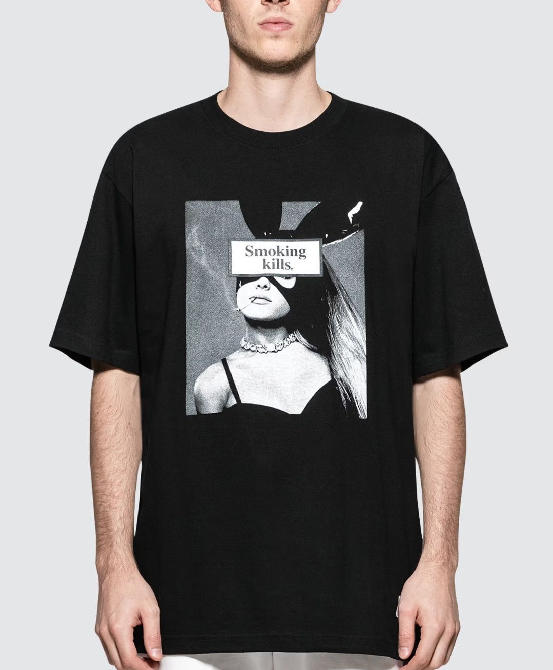 FR2 *first drop* FR2 Ariana Grande Smoking Kills T-Shirt Size US L / EU 52-54 / 3 - 1 Thumbnail