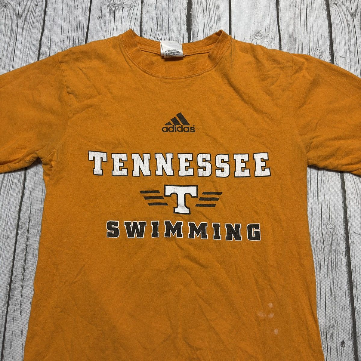 Adidas × NCAA × Vintage Vintage Tennessee Volunteers Swimming tee Size US S / EU 44-46 / 1 - 3 Thumbnail