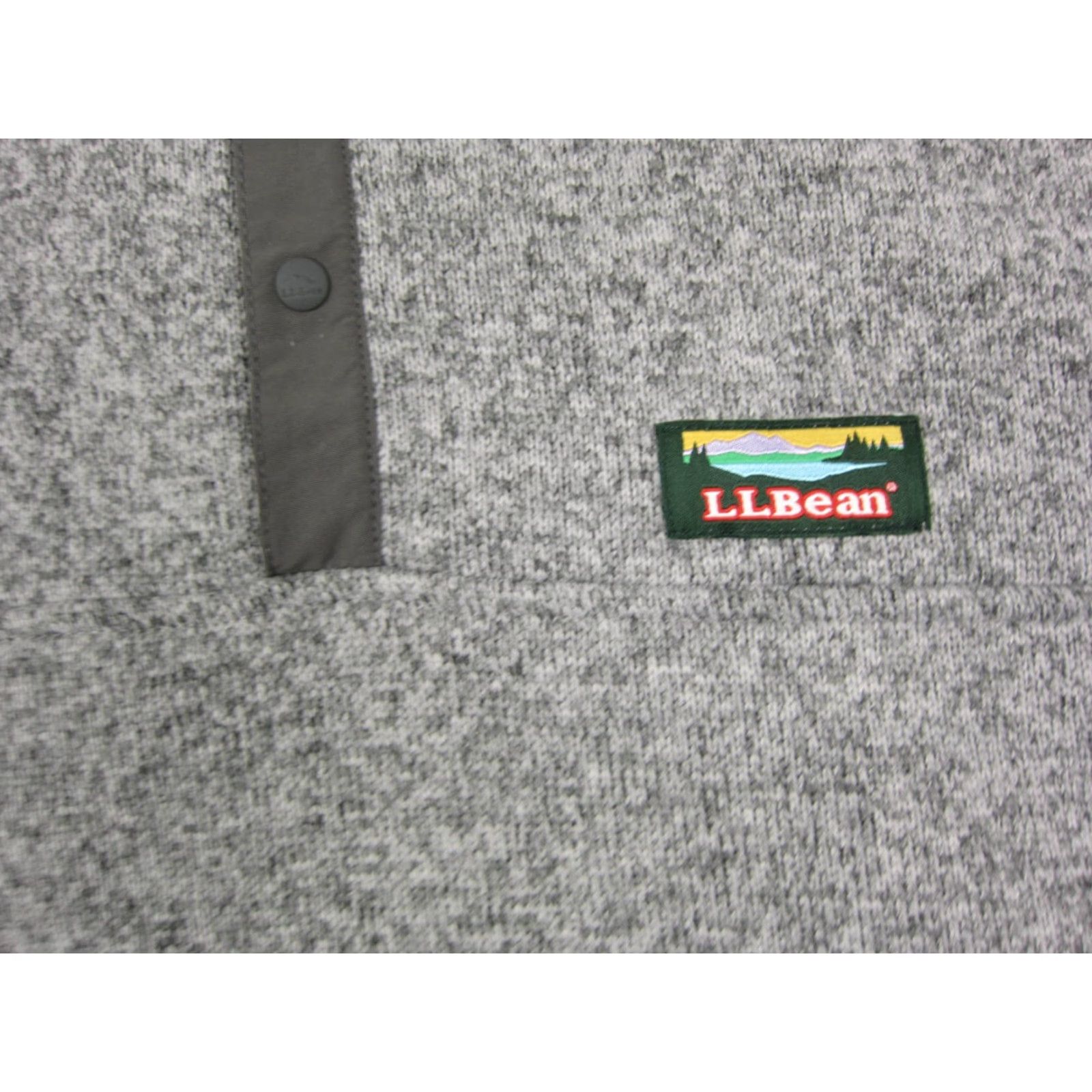Vintage LL Bean Sweater Mens XL Gray Wool Polyester Fleece 1/4 Snap Button Slightly Fitted Mock Neck Pullover Regular Fit Vintage: No 90s Outdoor Preppy Mens Size US XL / EU 56 / 4 - 3 Thumbnail