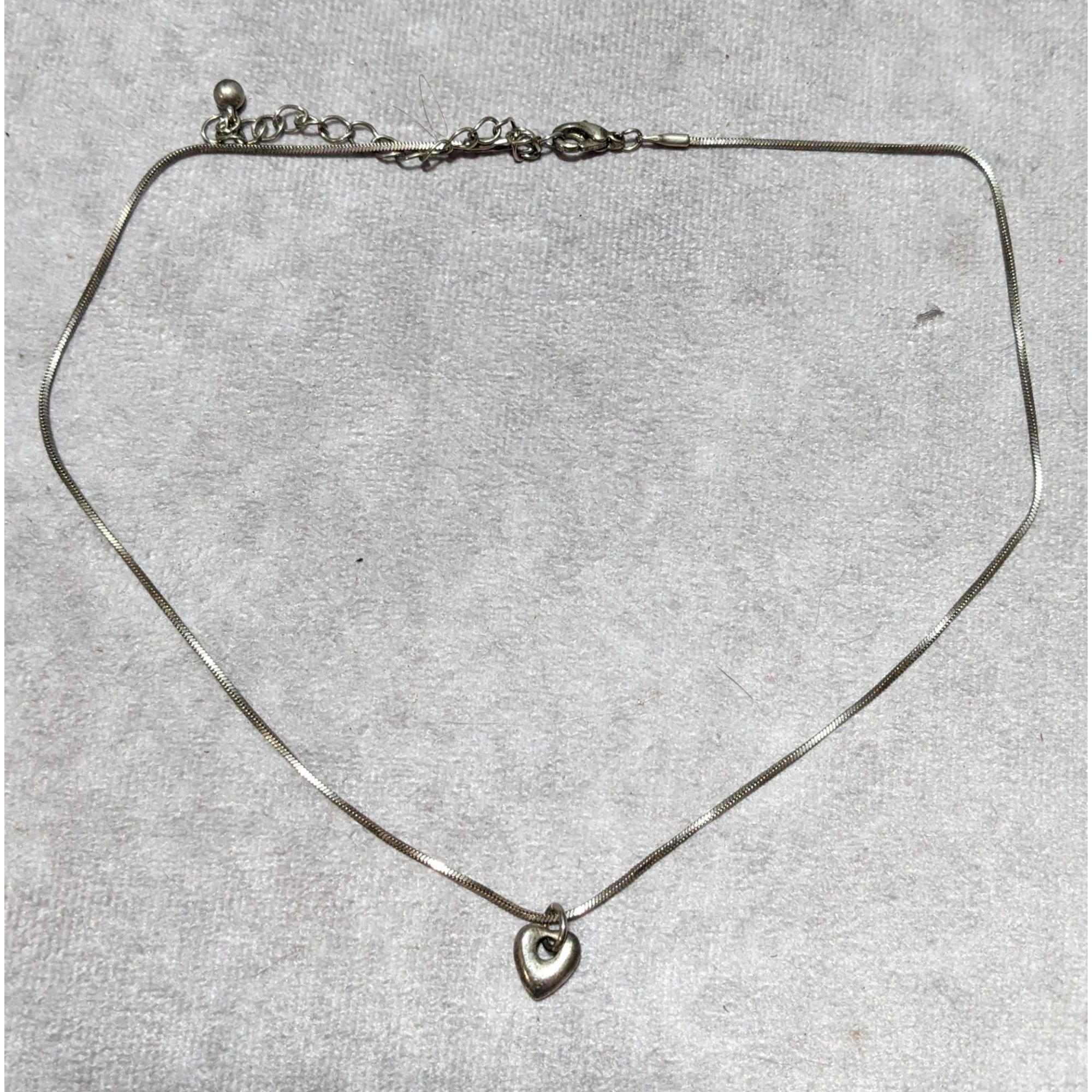 Other Minimalist Silver Heart Charm Necklace Size ONE SIZE - 8 Thumbnail