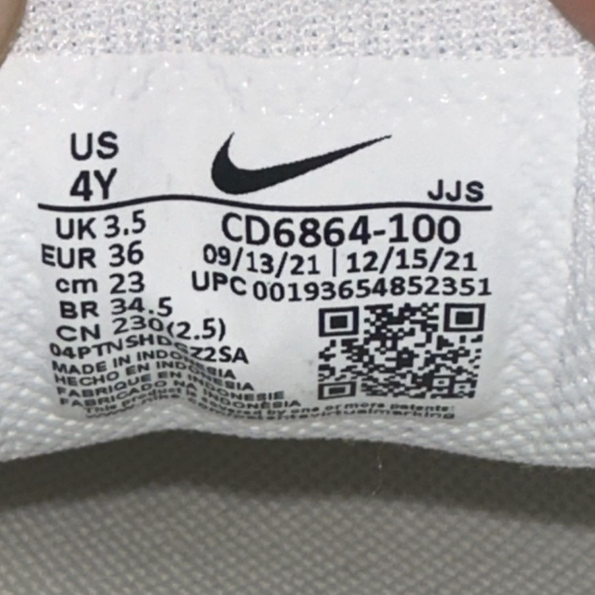 Nike Size 4Y (5.5W) -Nike Air Max 90 (GS) Triple White CD6864-100 Size US 5.5 / IT 35.5 - 6 Thumbnail