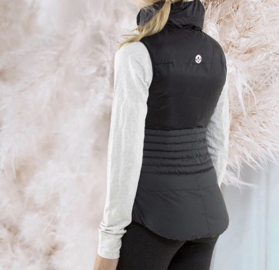 Lululemon Lululemon Fluffin Awesome Vest Grey/Black Sz.6 Size M / US 6-8 / IT 42-44 - 8 Thumbnail