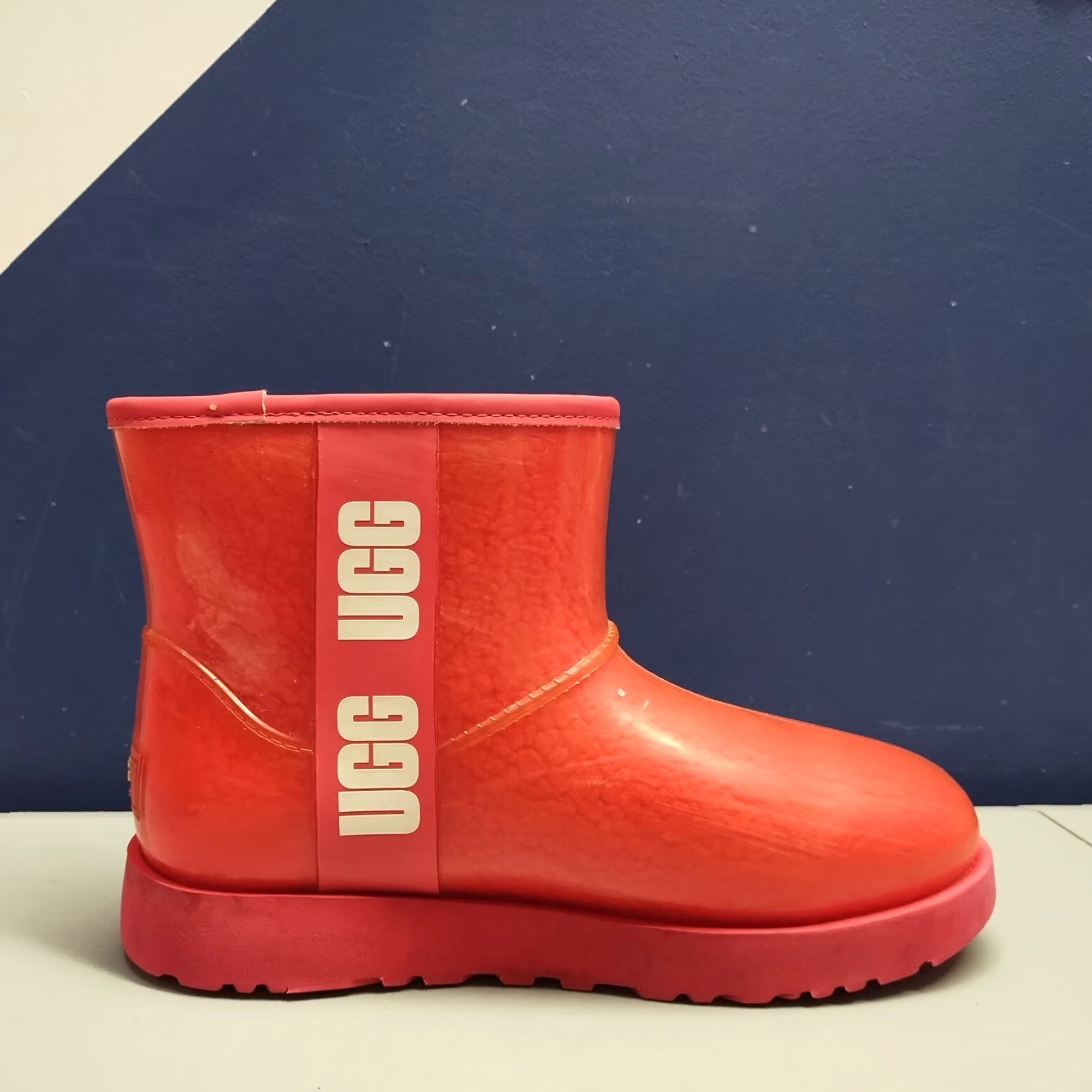 Ugg UGG Classic Clear Mini Waterproof Ankle Boots Womens Size 8 Red Pull On 1113190 Size US 8 / IT 38 - 6 Thumbnail