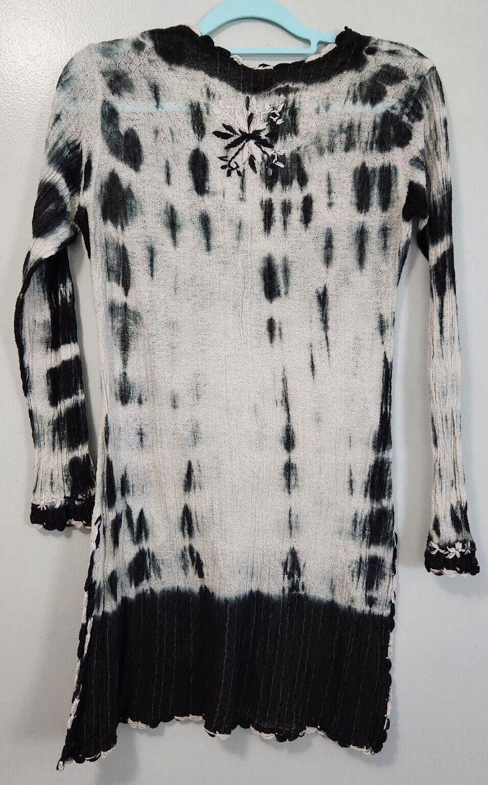 Vaz Rajan Raj Swimsuit Cover Up Medium Crochet Knit Black White Boho Size ONE SIZE - 2 Thumbnail
