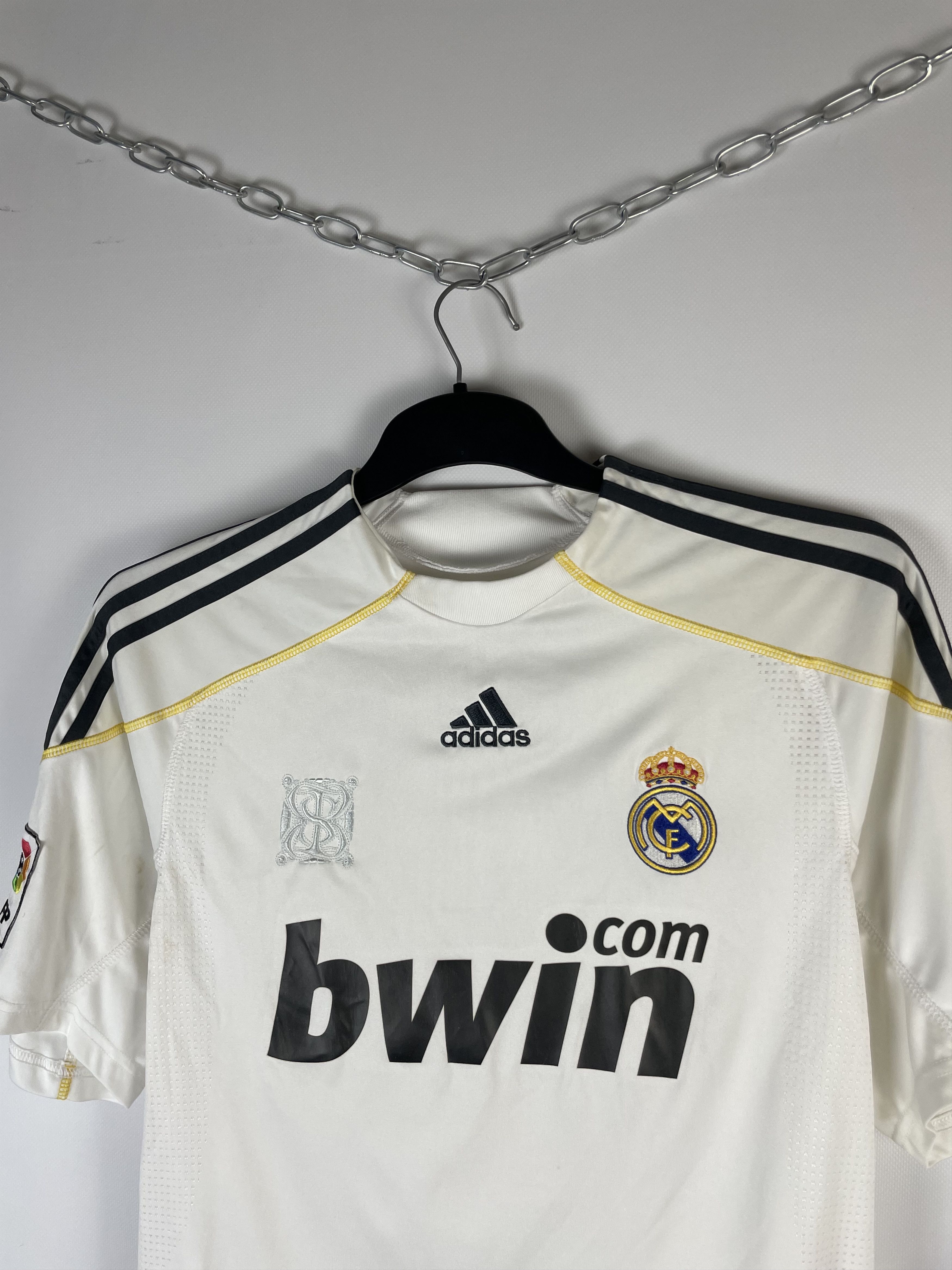 Adidas ADIDAS REAL MADRID FC 2009-2010,SOCCER JERSEY Size US M / EU 48-50 / 2 - 3 Thumbnail