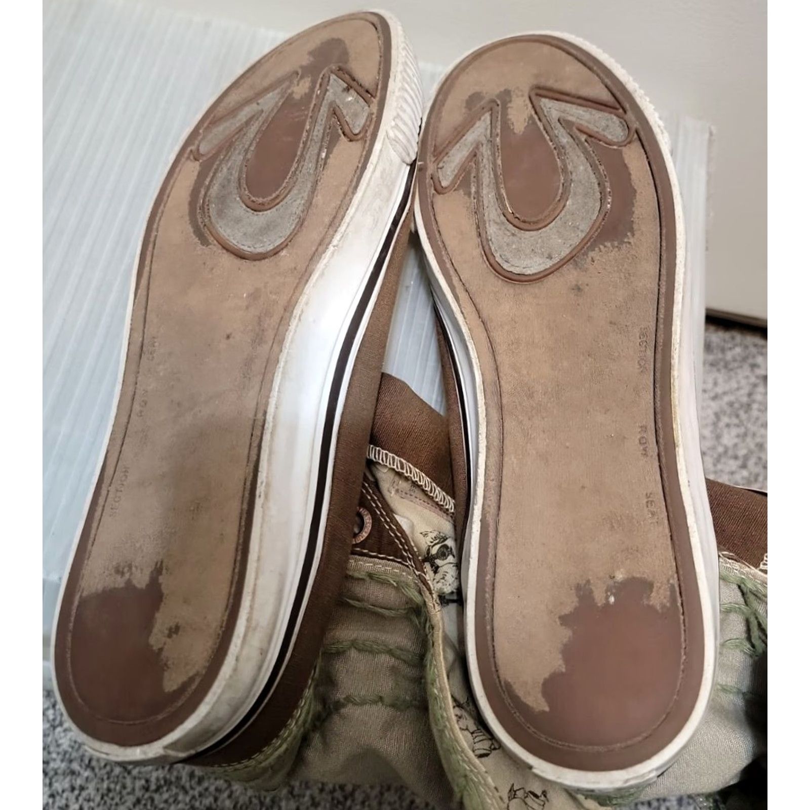 True Religion VINTAGE True Religion Fold Over High Top Lace Up Shoes Sneakers Mens 12 Brown TR118111J Size US L / EU 52-54 / 3 - 4 Thumbnail