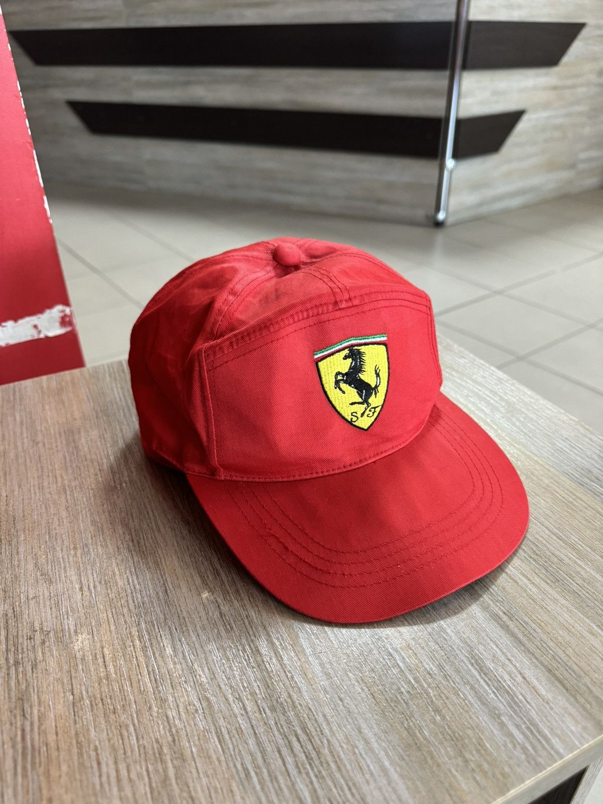 Ferrari × Marlboro Classics Ferrari Formula 1 Marlboro Vintage Raxing Red Cap Size ONE SIZE - 2 Thumbnail